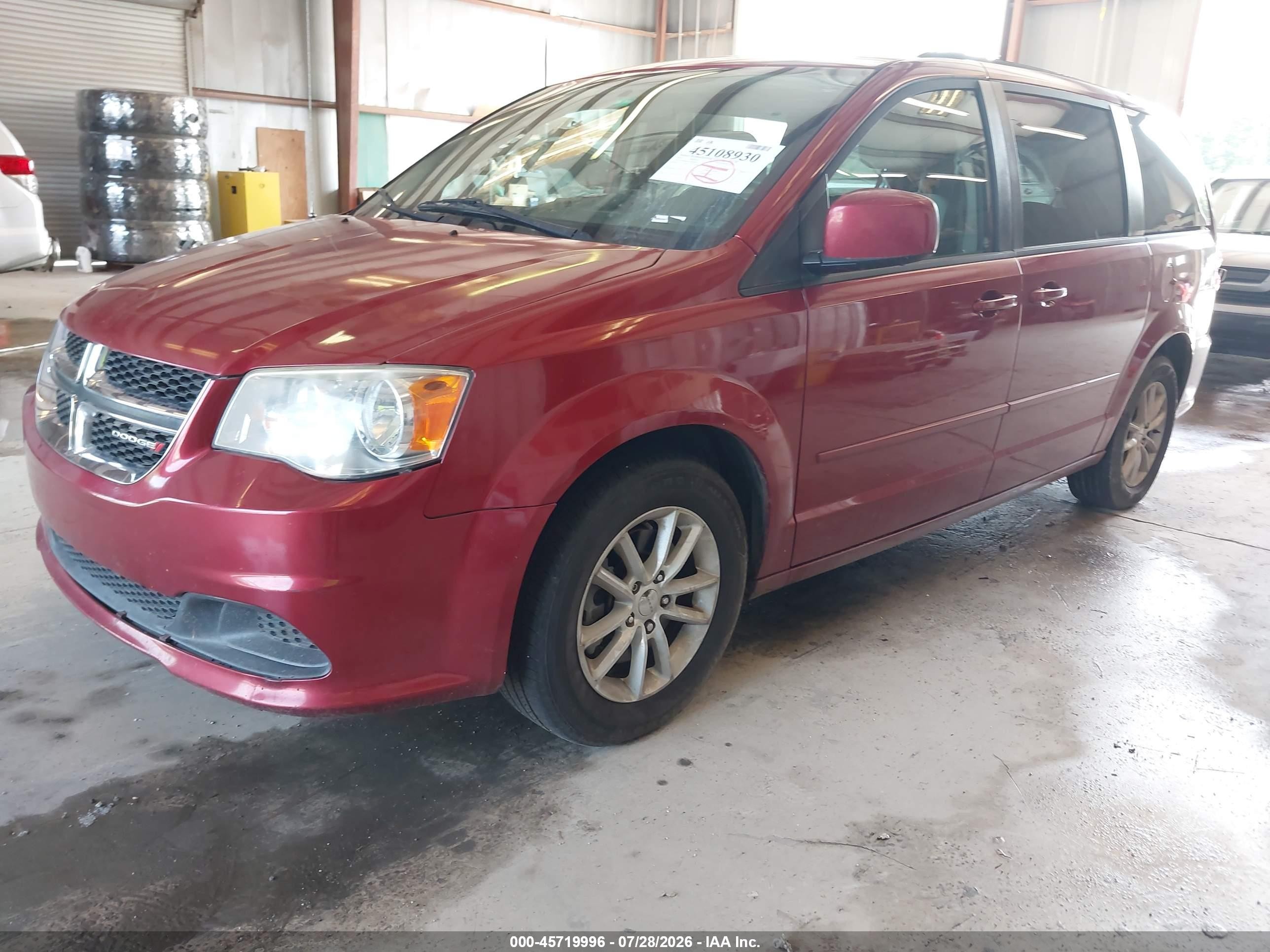 2015 Dodge Grand Caravan Sxt Burgundy vin: 2C4RDGCG1FR548715