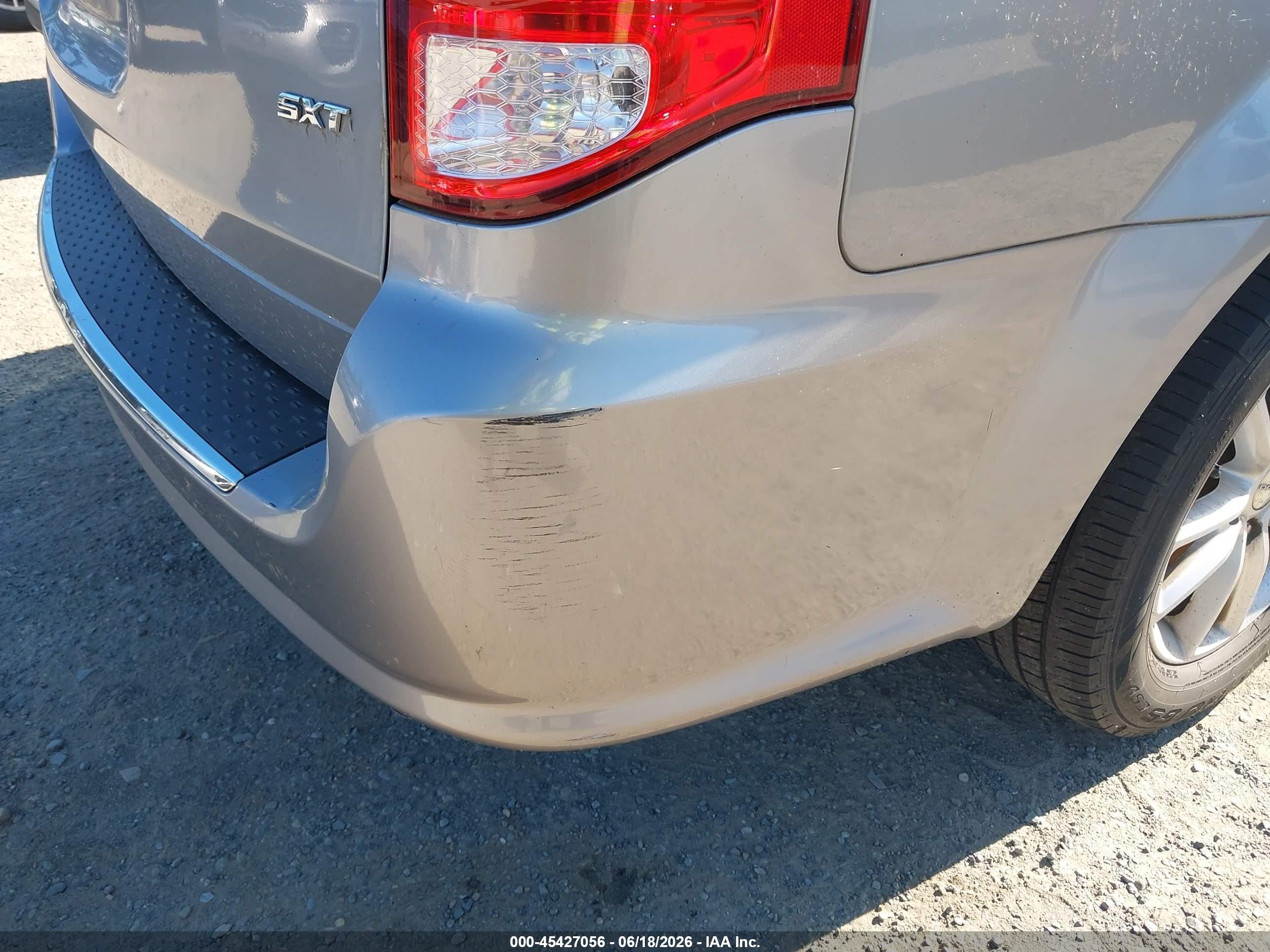 2015 Dodge Grand Caravan Sxt Silver vin: 2C4RDGCG1FR550769