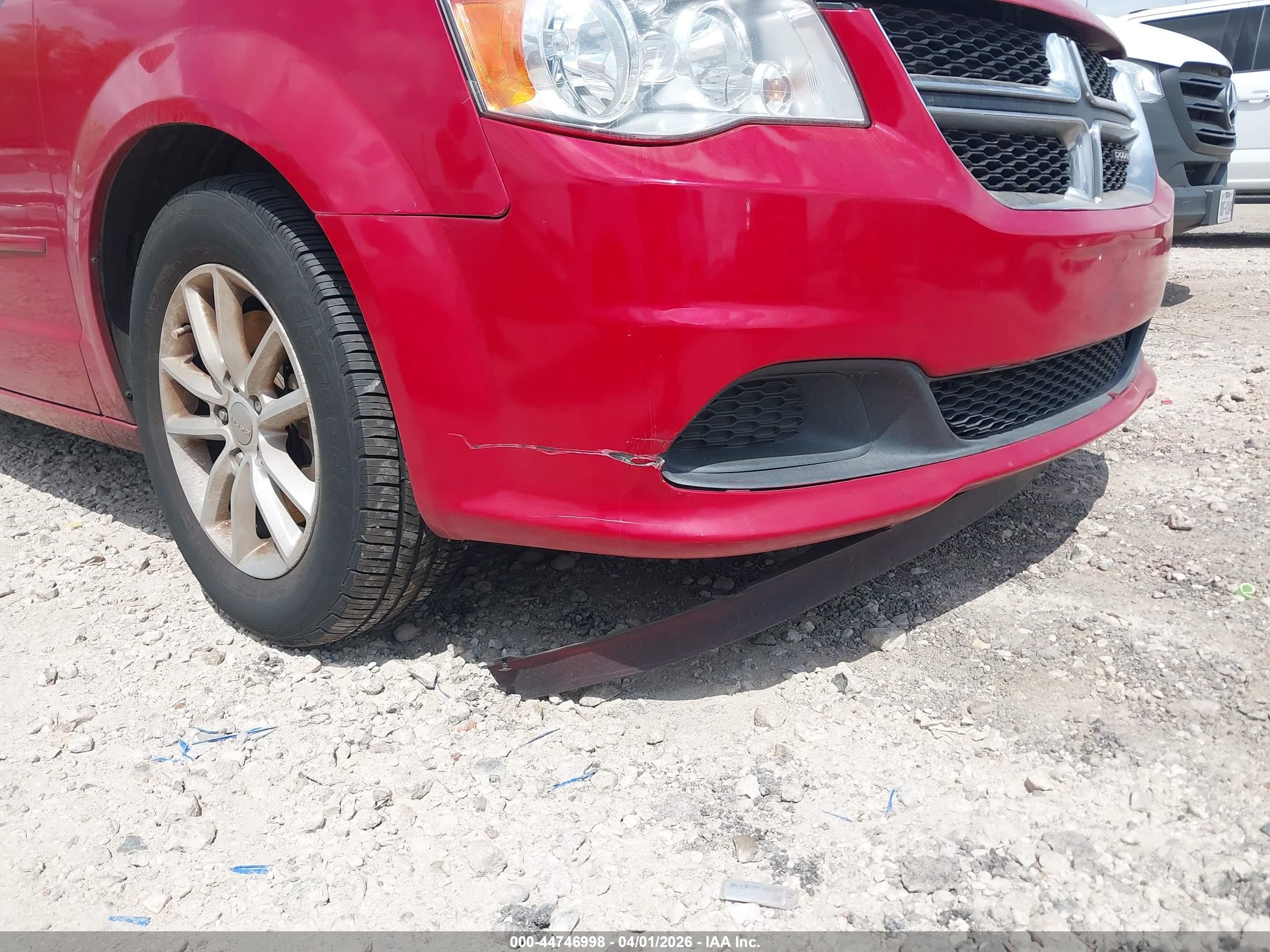 2015 Dodge Grand Caravan Sxt Red vin: 2C4RDGCG1FR555728