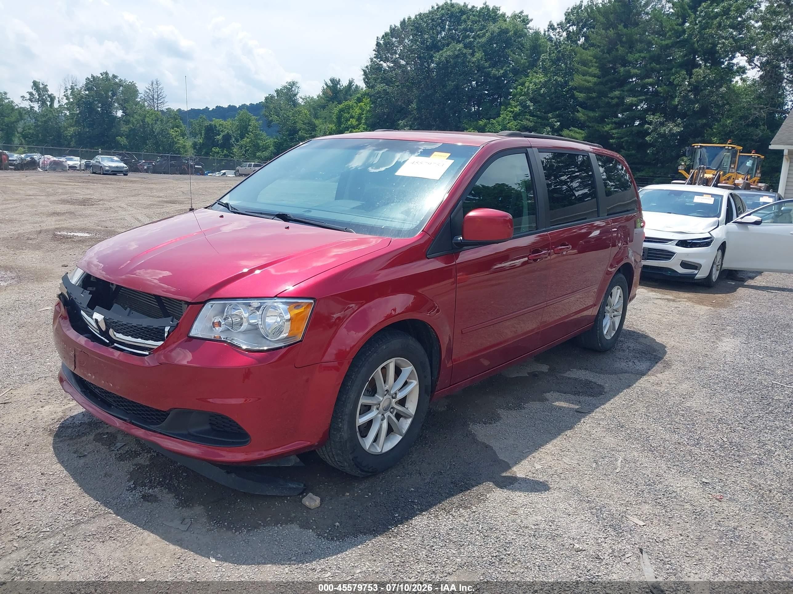 2015 Dodge Grand Caravan Sxt Maroon vin: 2C4RDGCG1FR668837