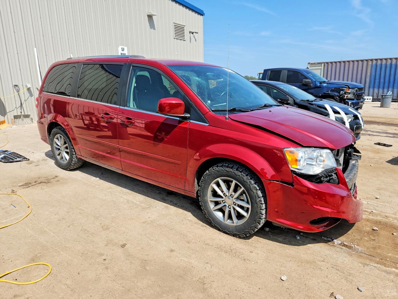 2015 Dodge Grand Caravan Sxt Burgundy vin: 2C4RDGCG1FR736828