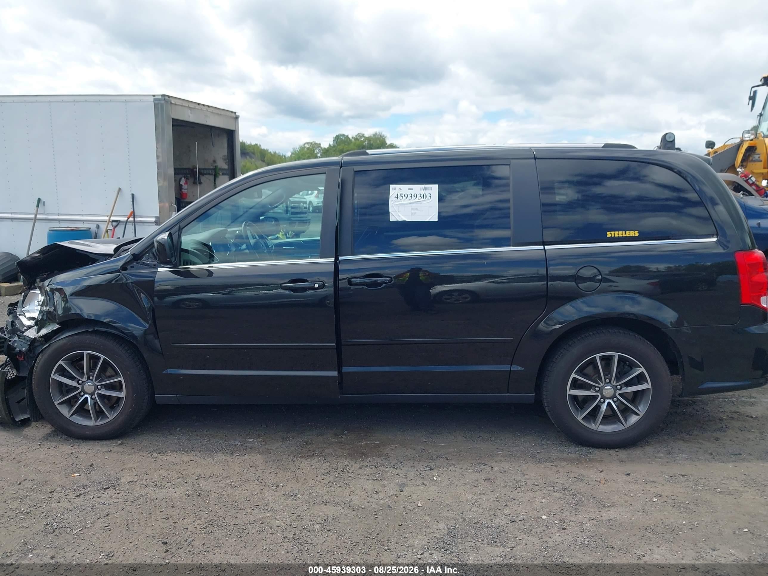2017 Dodge Grand Caravan Sxt Black vin: 2C4RDGCG1HR858916