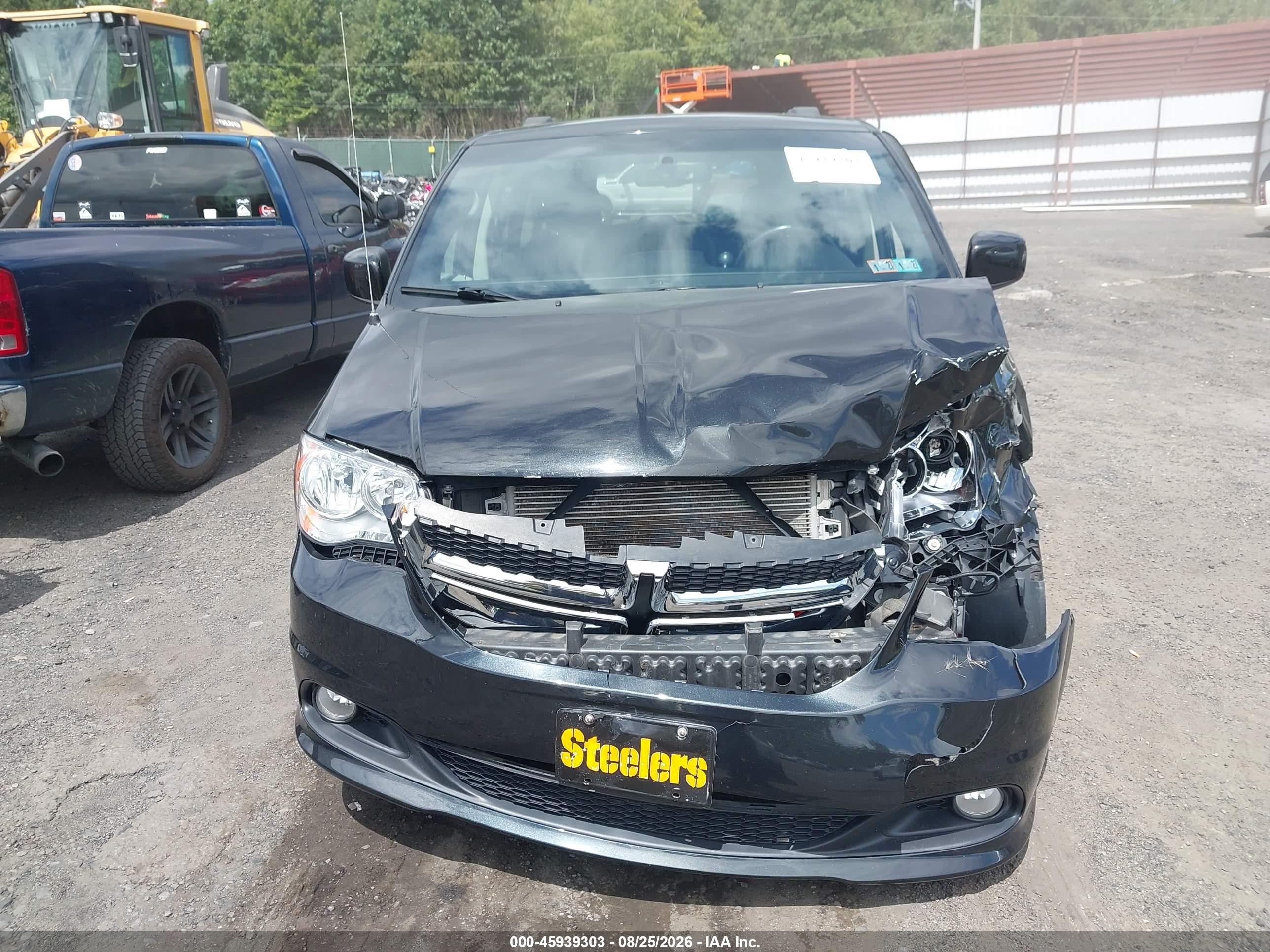 2017 Dodge Grand Caravan Sxt Black vin: 2C4RDGCG1HR858916