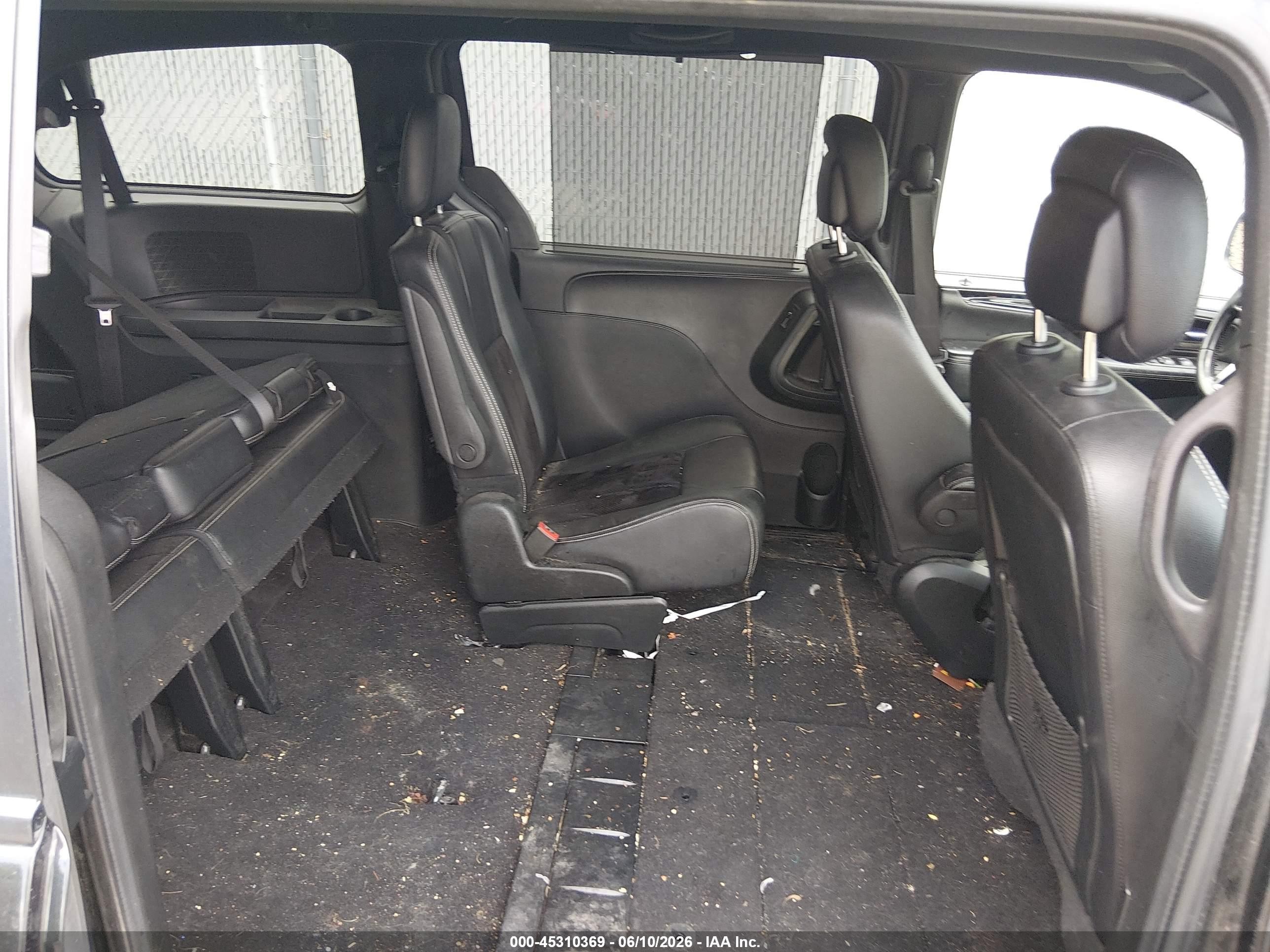 2018 Dodge Grand Caravan Sxt Black vin: 2C4RDGCG1JR137324