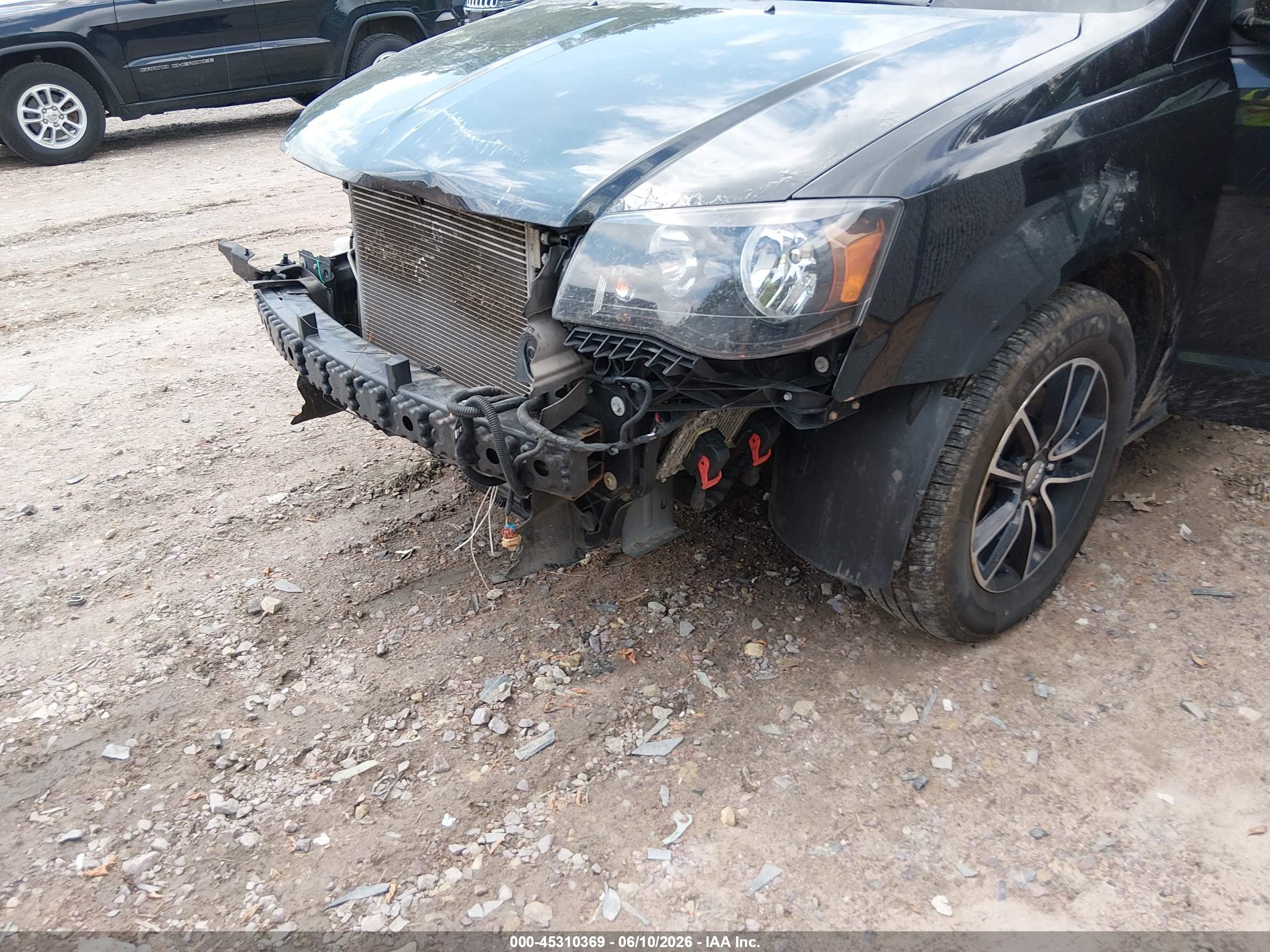 2018 Dodge Grand Caravan Sxt Black vin: 2C4RDGCG1JR137324