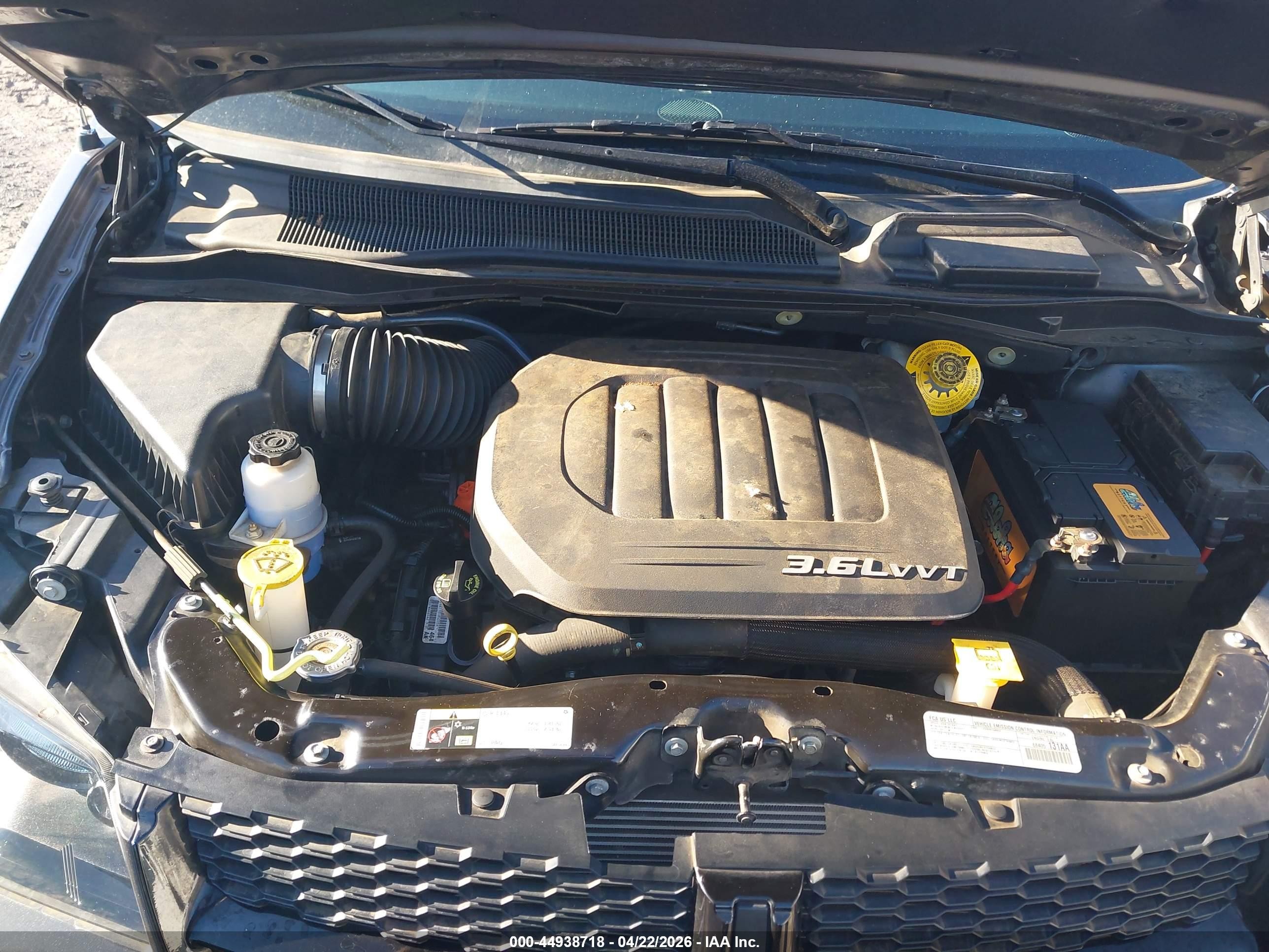 2018 Dodge Grand Caravan Sxt Gray vin: 2C4RDGCG1JR173630