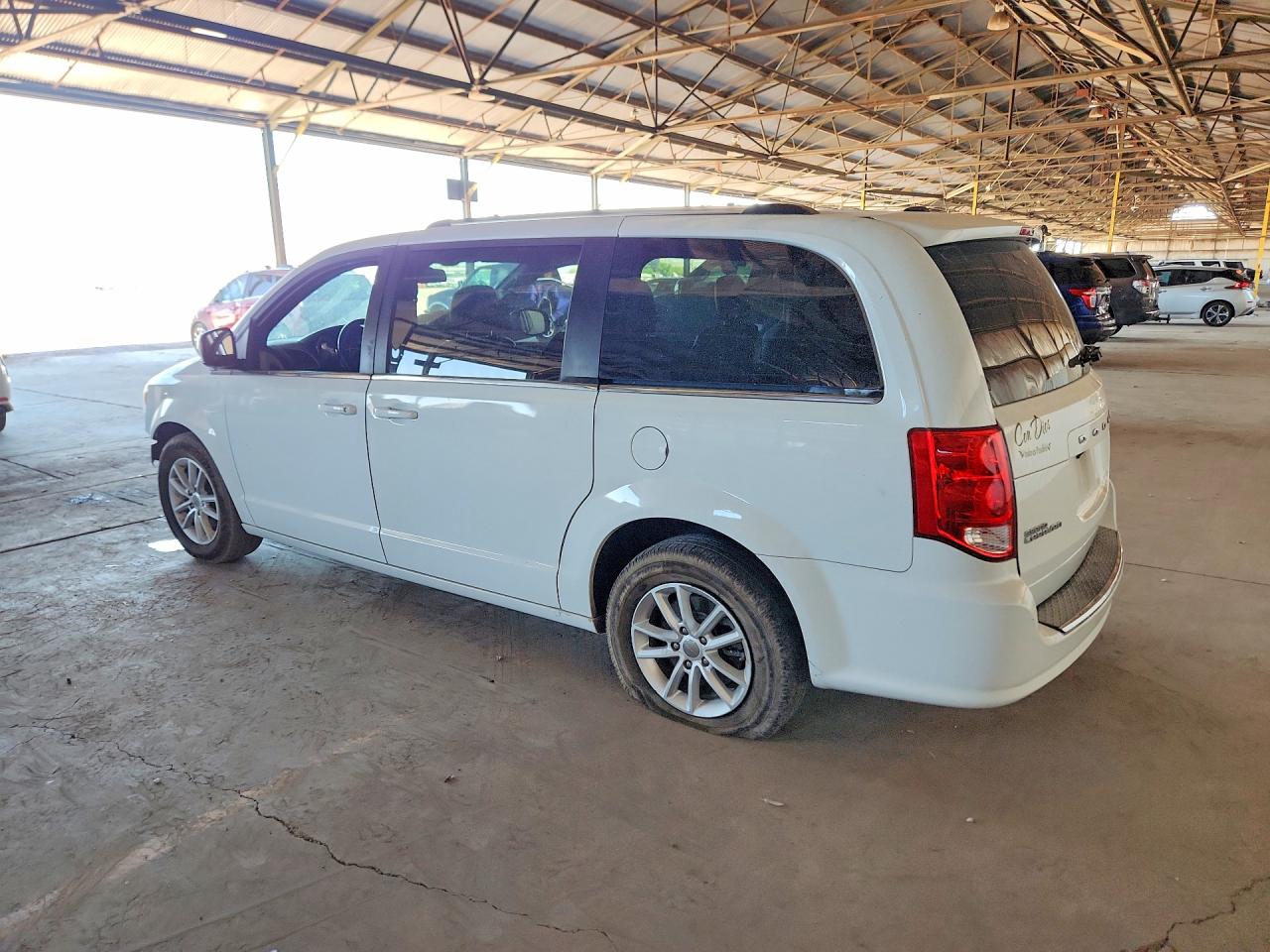 2019 Dodge Grand Caravan Sxt White vin: 2C4RDGCG1KR516762
