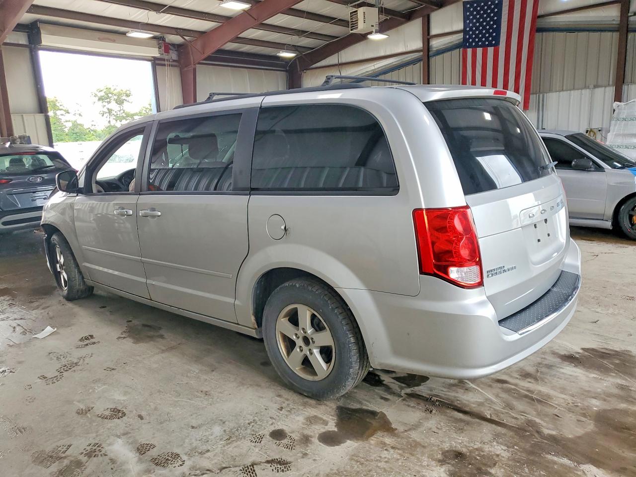 2012 Dodge Grand Caravan Sxt Серебряный vin: 2C4RDGCG2CR112287
