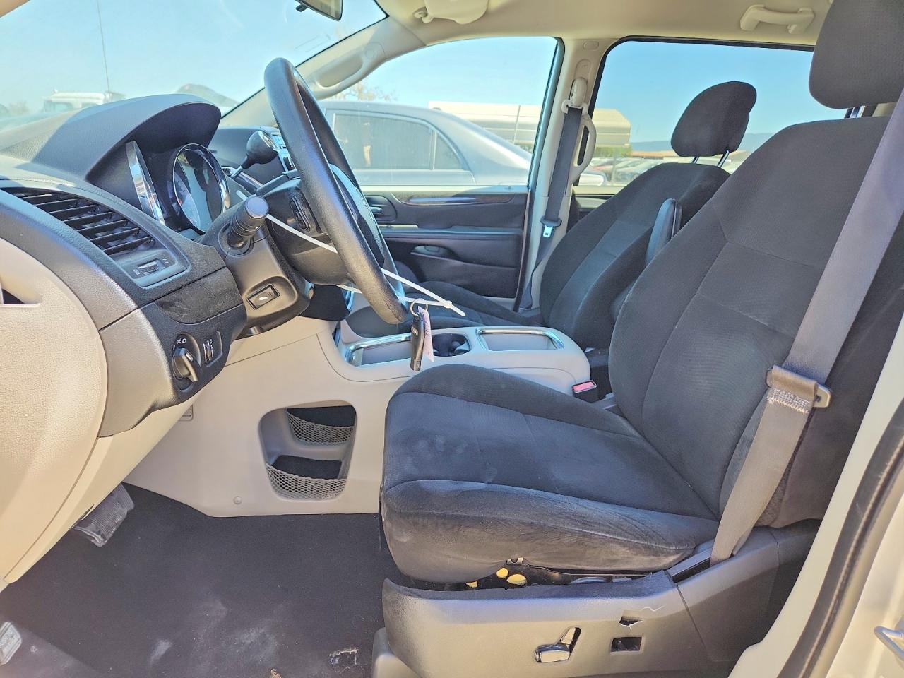 2012 Dodge Grand Caravan Sxt Silver vin: 2C4RDGCG2CR223891