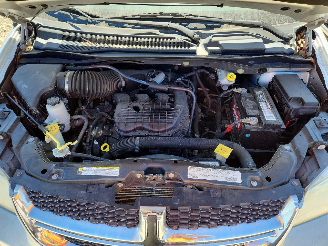 2012 Dodge Grand Caravan Sxt Silver vin: 2C4RDGCG2CR223891
