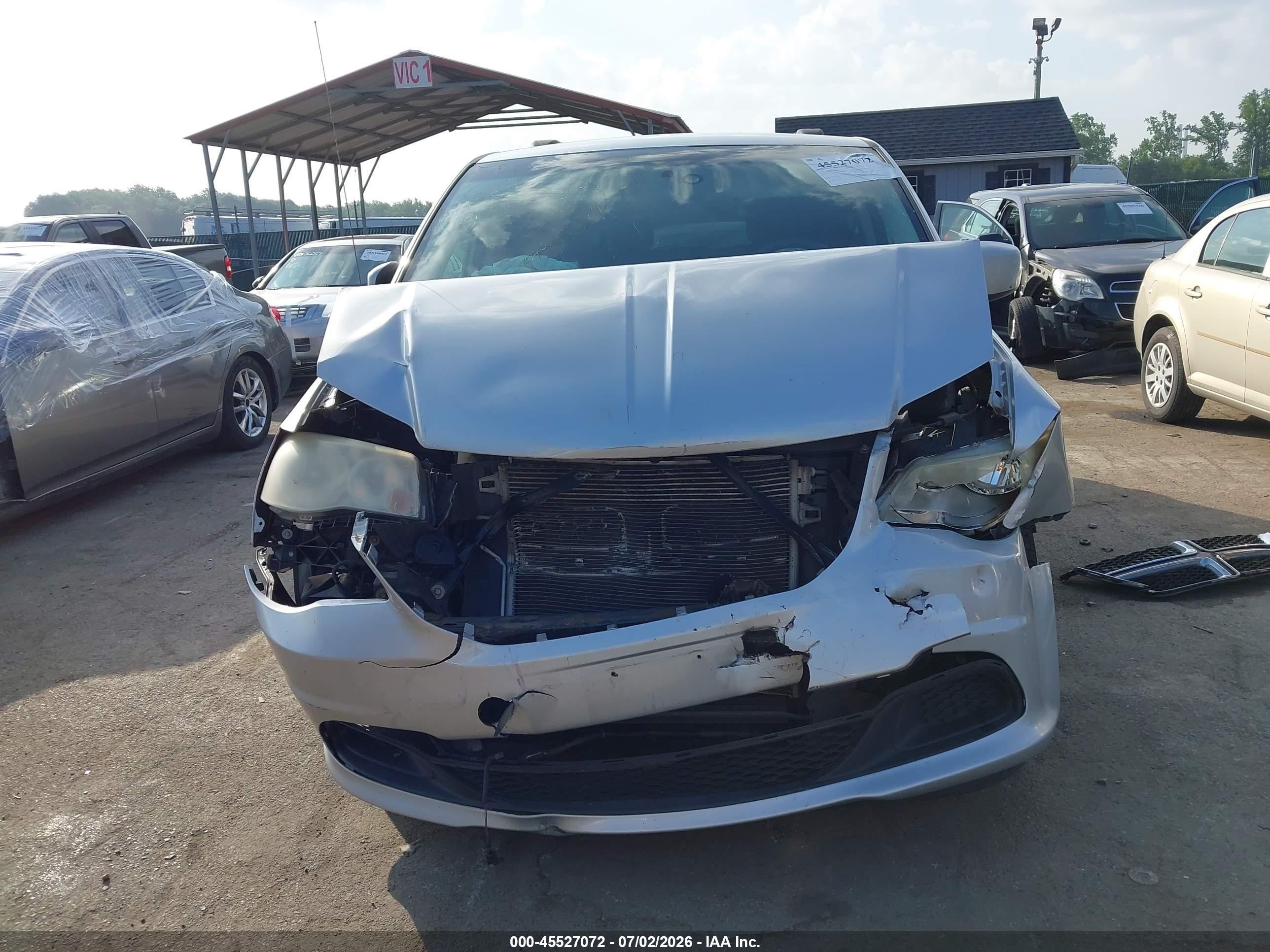 2012 Dodge Grand Caravan Sxt Silver vin: 2C4RDGCG2CR323974