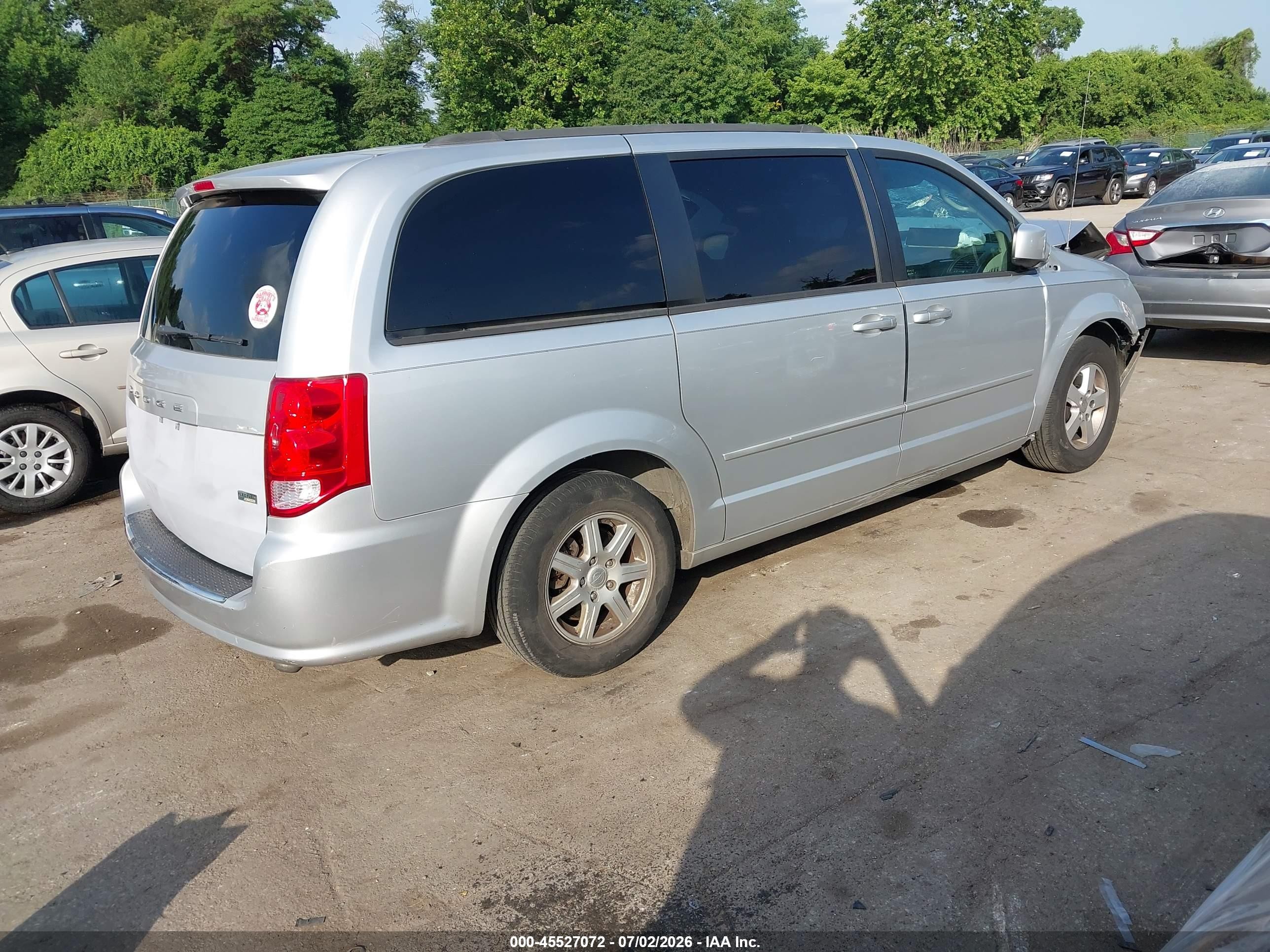 2012 Dodge Grand Caravan Sxt Silver vin: 2C4RDGCG2CR323974