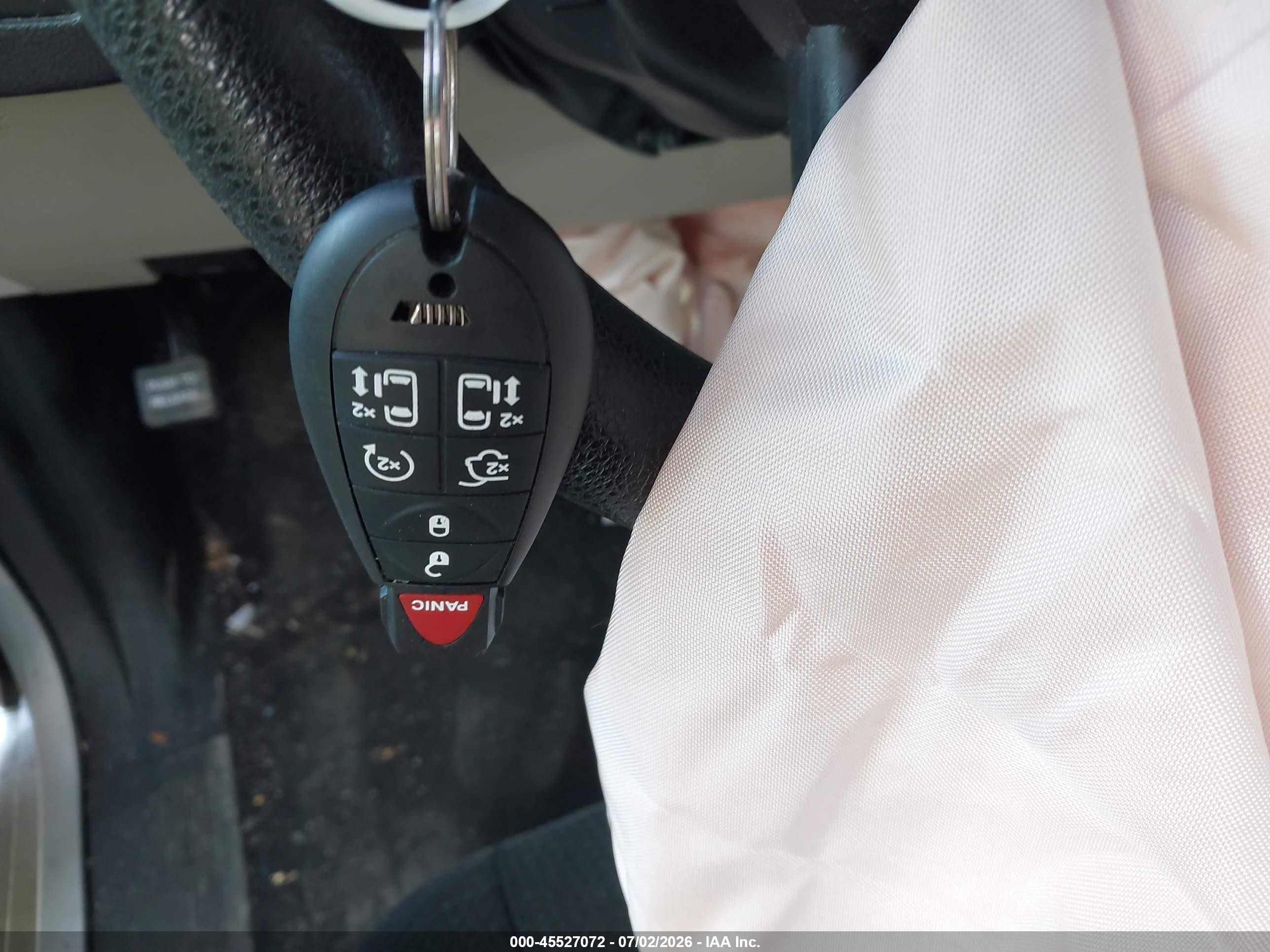 2012 Dodge Grand Caravan Sxt Silver vin: 2C4RDGCG2CR323974
