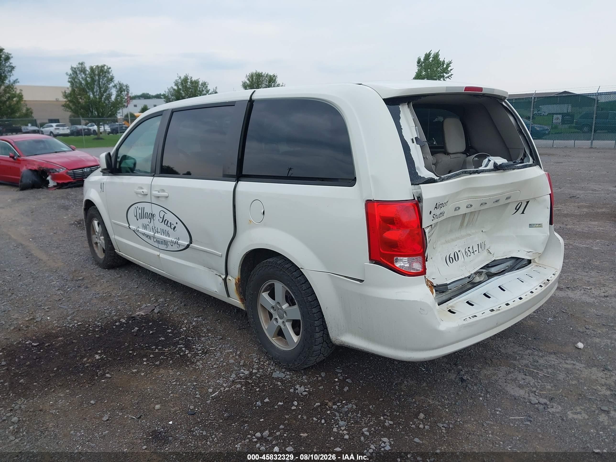 2012 Dodge Grand Caravan Sxt White vin: 2C4RDGCG2CR341584