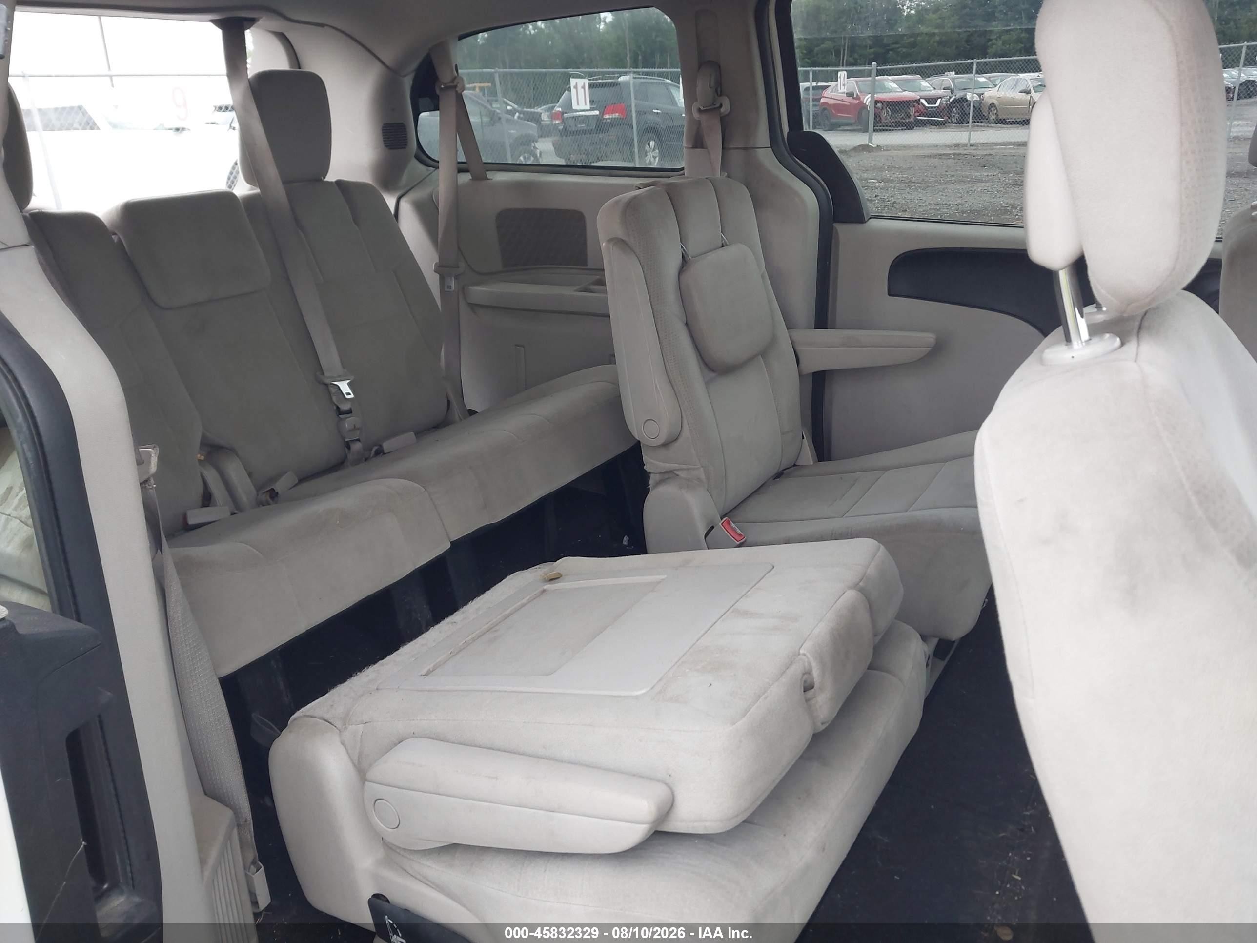2012 Dodge Grand Caravan Sxt White vin: 2C4RDGCG2CR341584