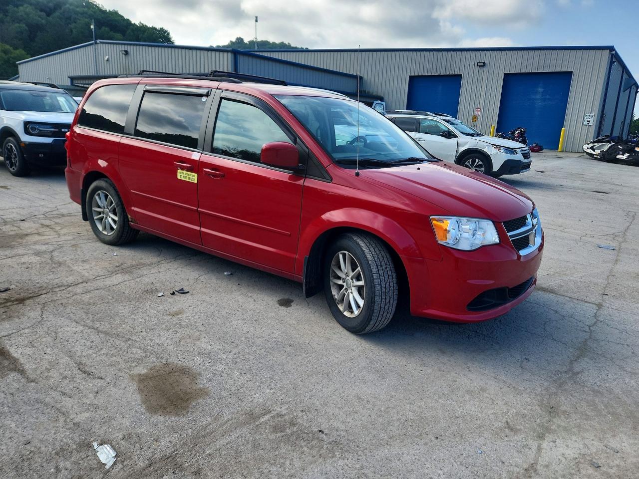 2013 Dodge Grand Caravan Sxt Burgundy vin: 2C4RDGCG2DR515073