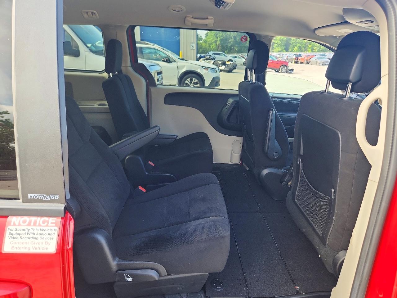 2013 Dodge Grand Caravan Sxt Burgundy vin: 2C4RDGCG2DR515073
