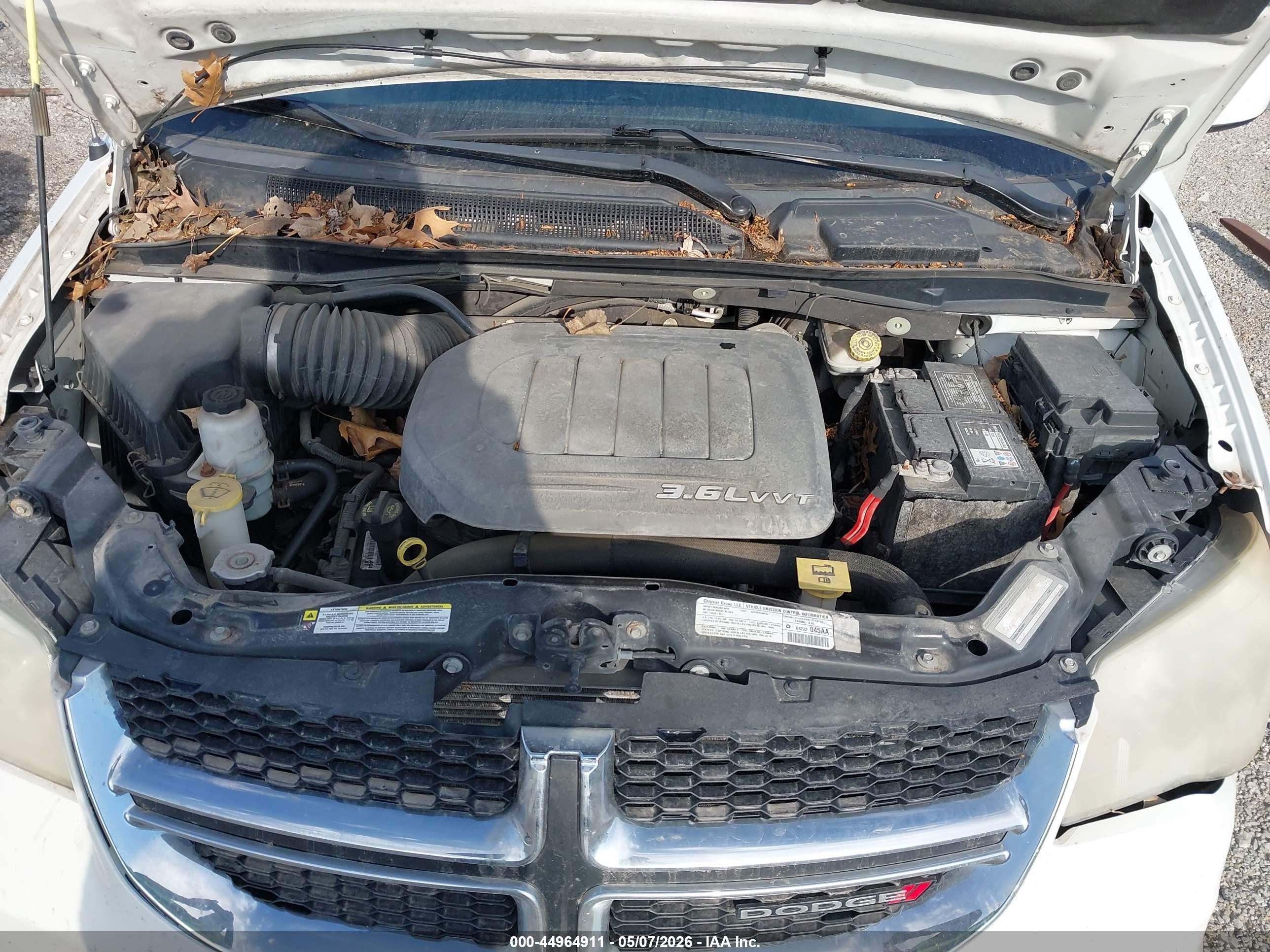 2013 Dodge Grand Caravan Sxt Белый vin: 2C4RDGCG2DR524243