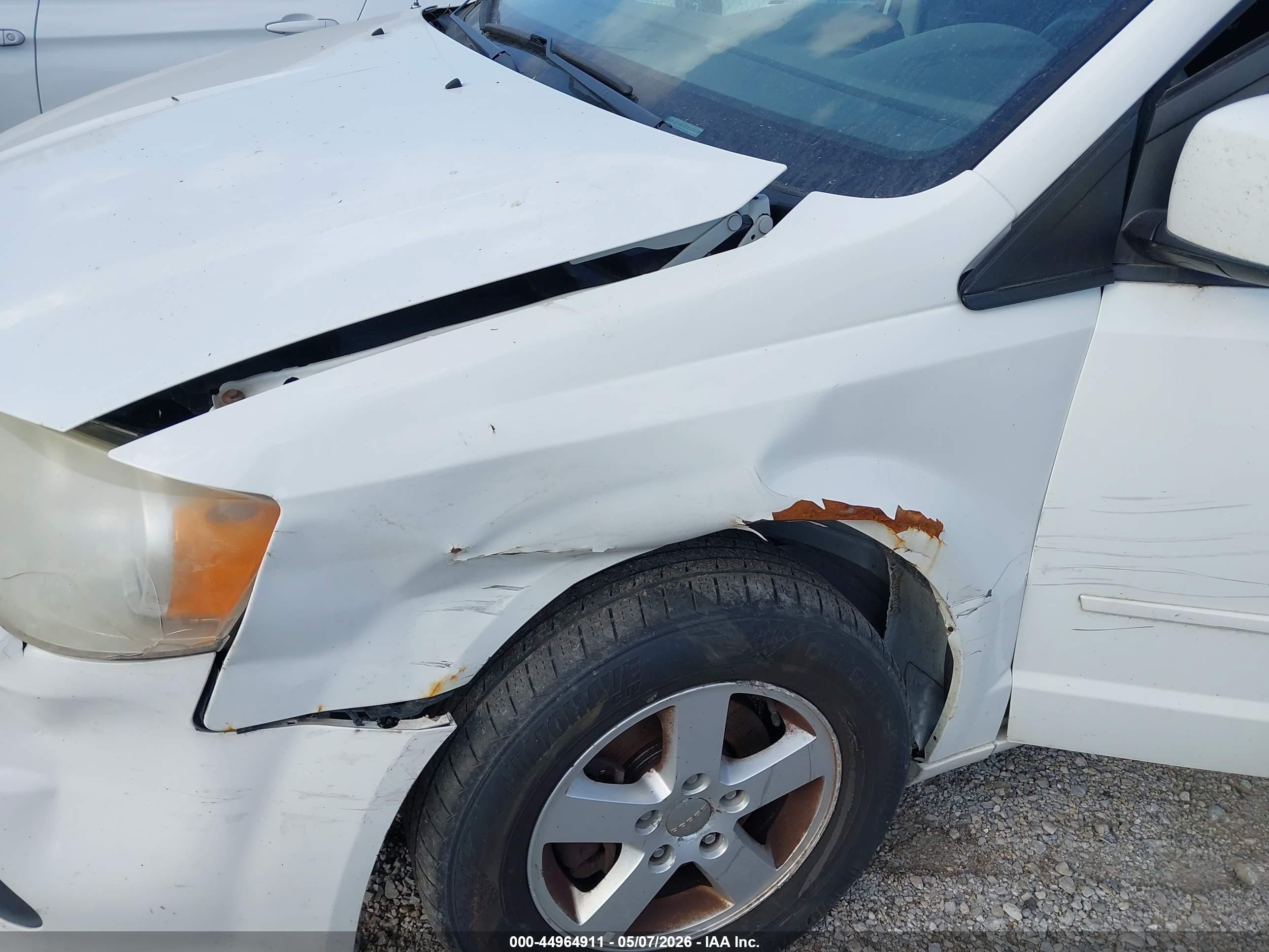 2013 Dodge Grand Caravan Sxt Белый vin: 2C4RDGCG2DR524243