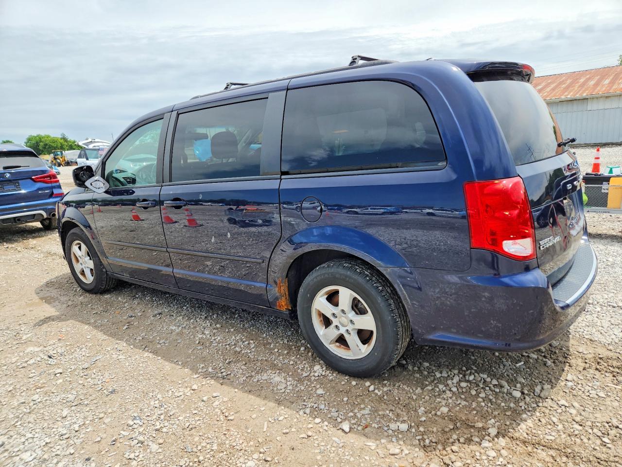 2013 Dodge Grand Caravn Синий vin: 2C4RDGCG2DR528292