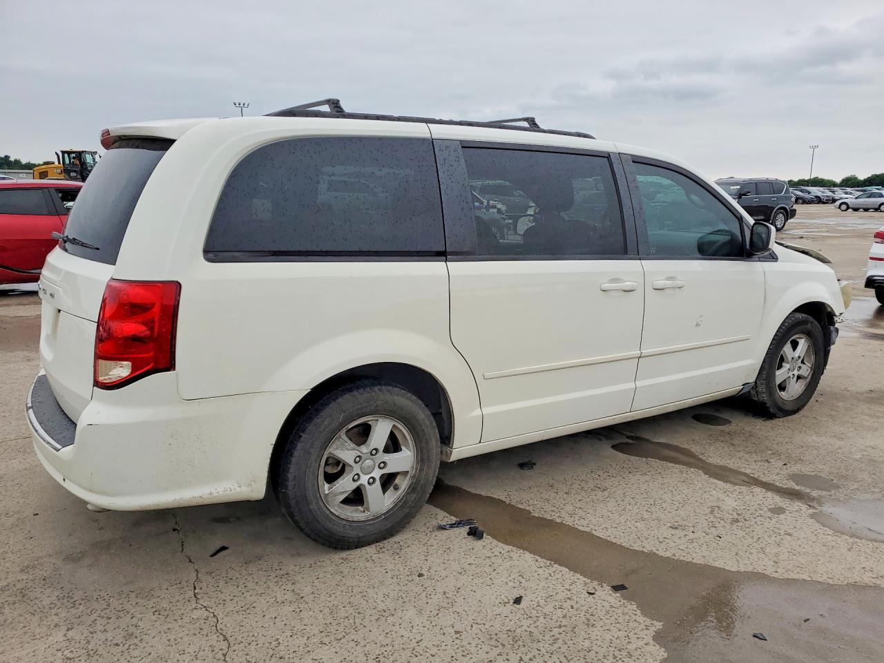 2013 Dodge Grand Caravan Sxt White vin: 2C4RDGCG2DR575158