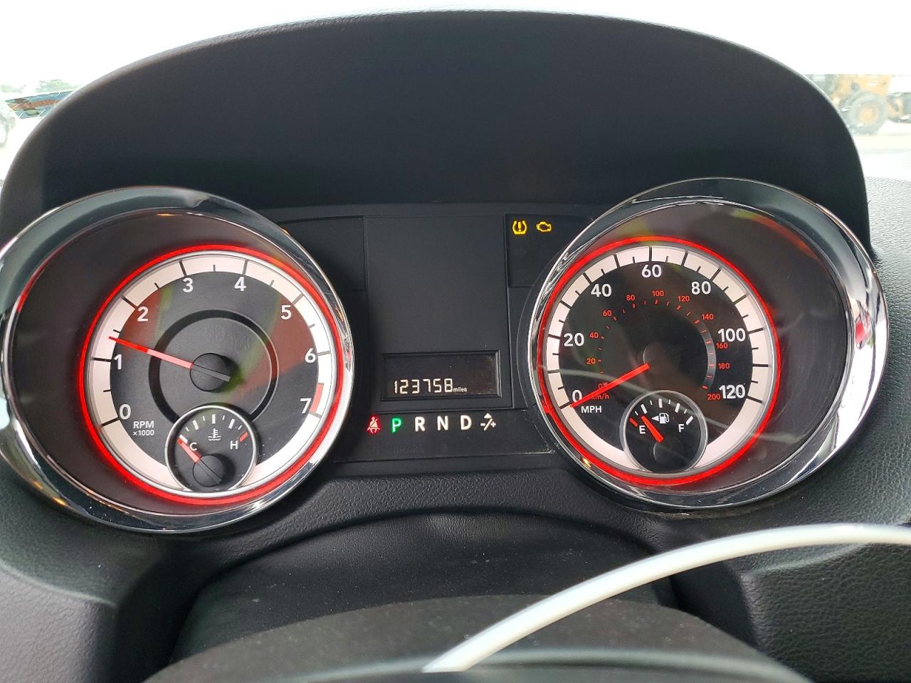 2013 Dodge Grand Caravan Sxt White vin: 2C4RDGCG2DR575158