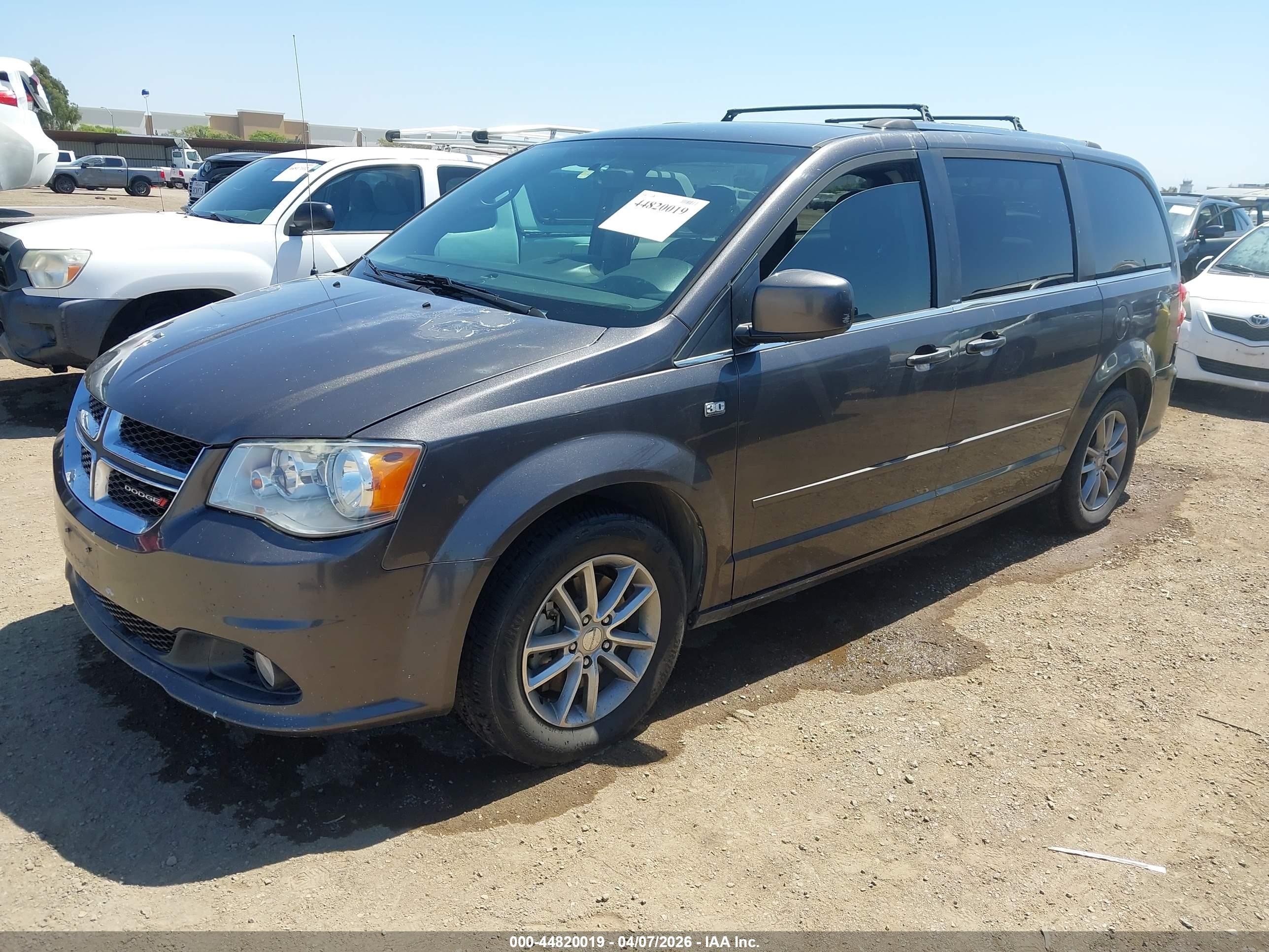 2014 Dodge Grand Caravan Sxt 30th Anniversary Gray vin: 2C4RDGCG2ER229953
