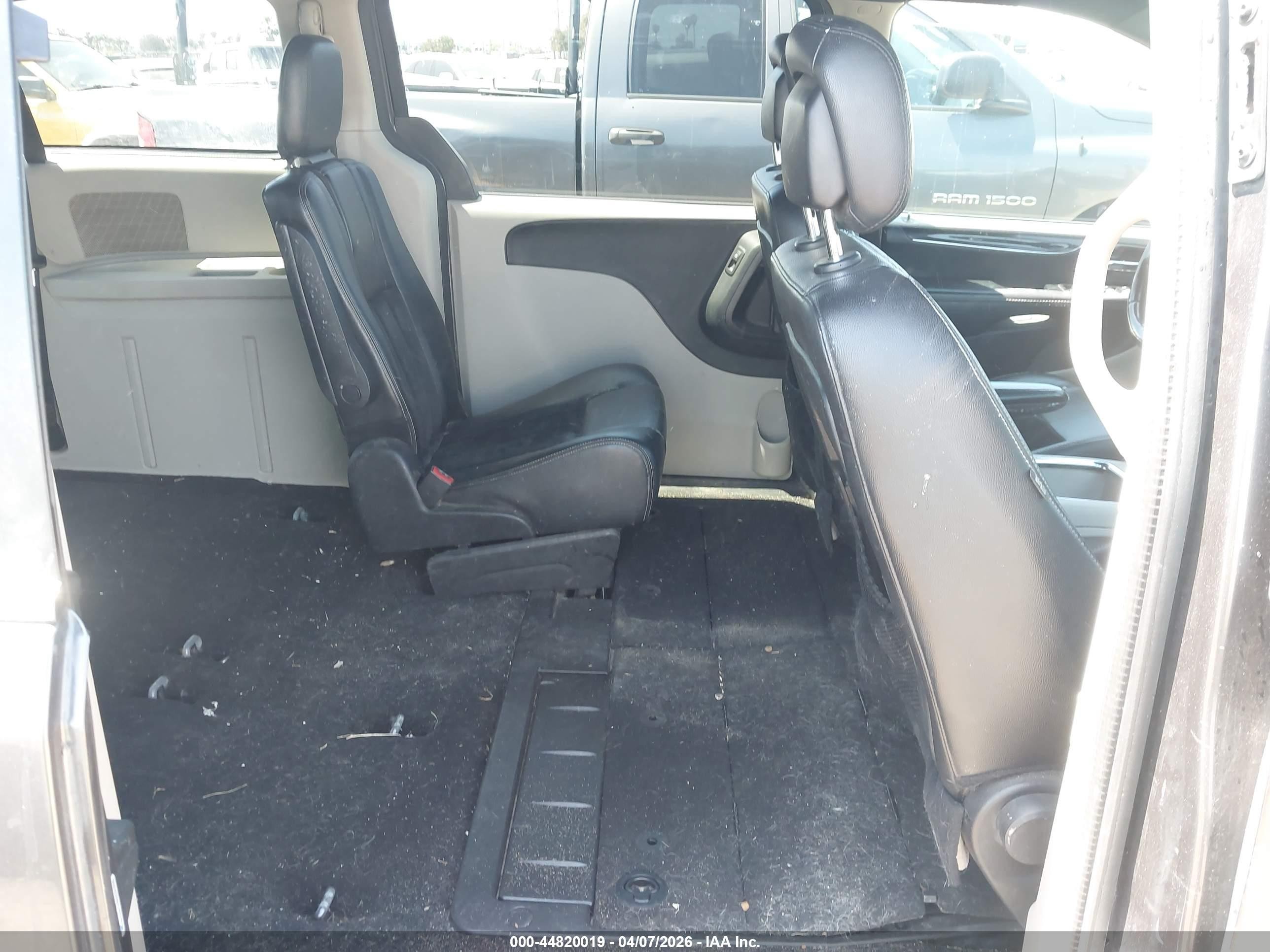 2014 Dodge Grand Caravan Sxt 30th Anniversary Gray vin: 2C4RDGCG2ER229953