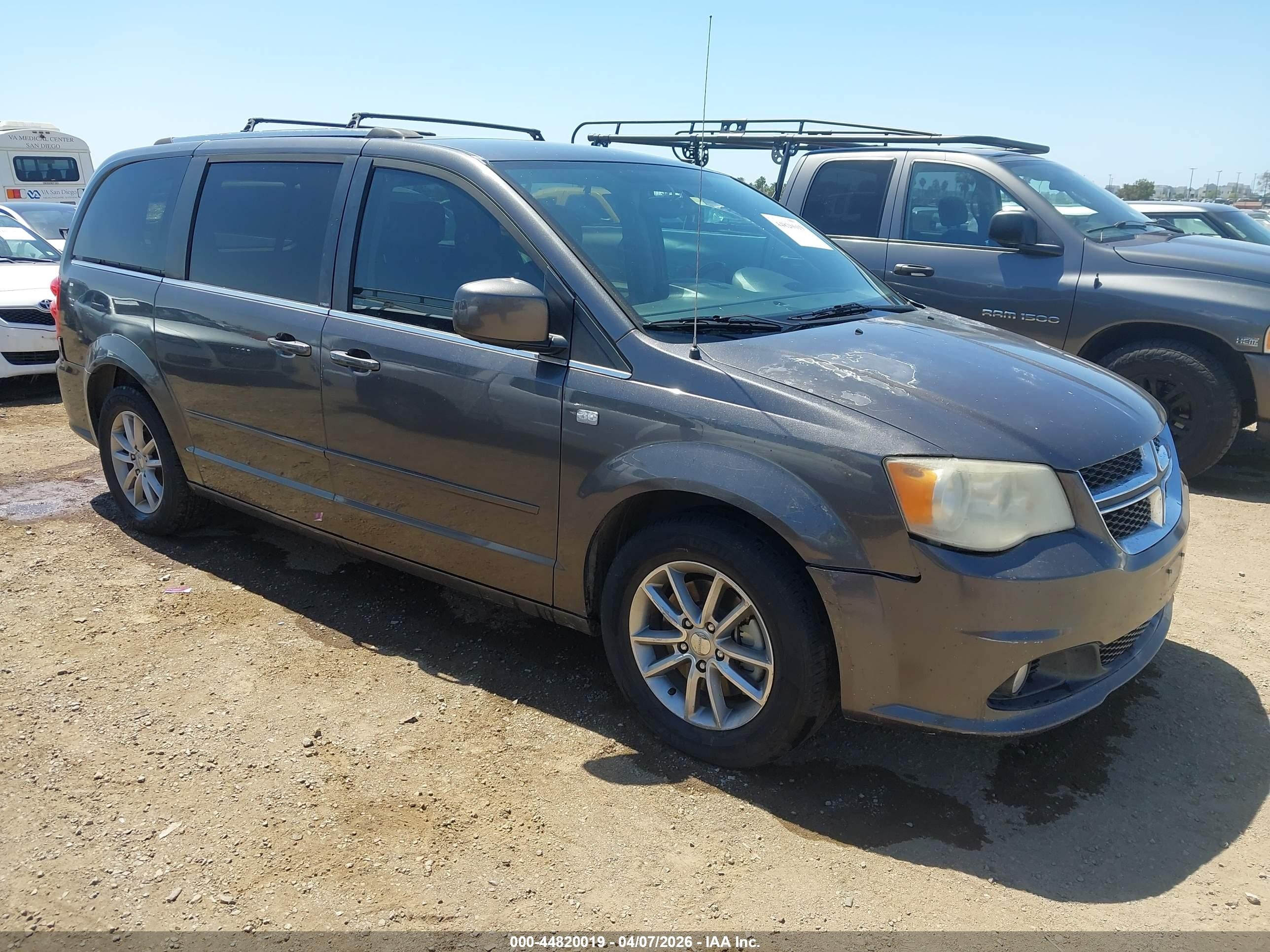 2014 Dodge Grand Caravan Sxt 30th Anniversary Gray vin: 2C4RDGCG2ER229953