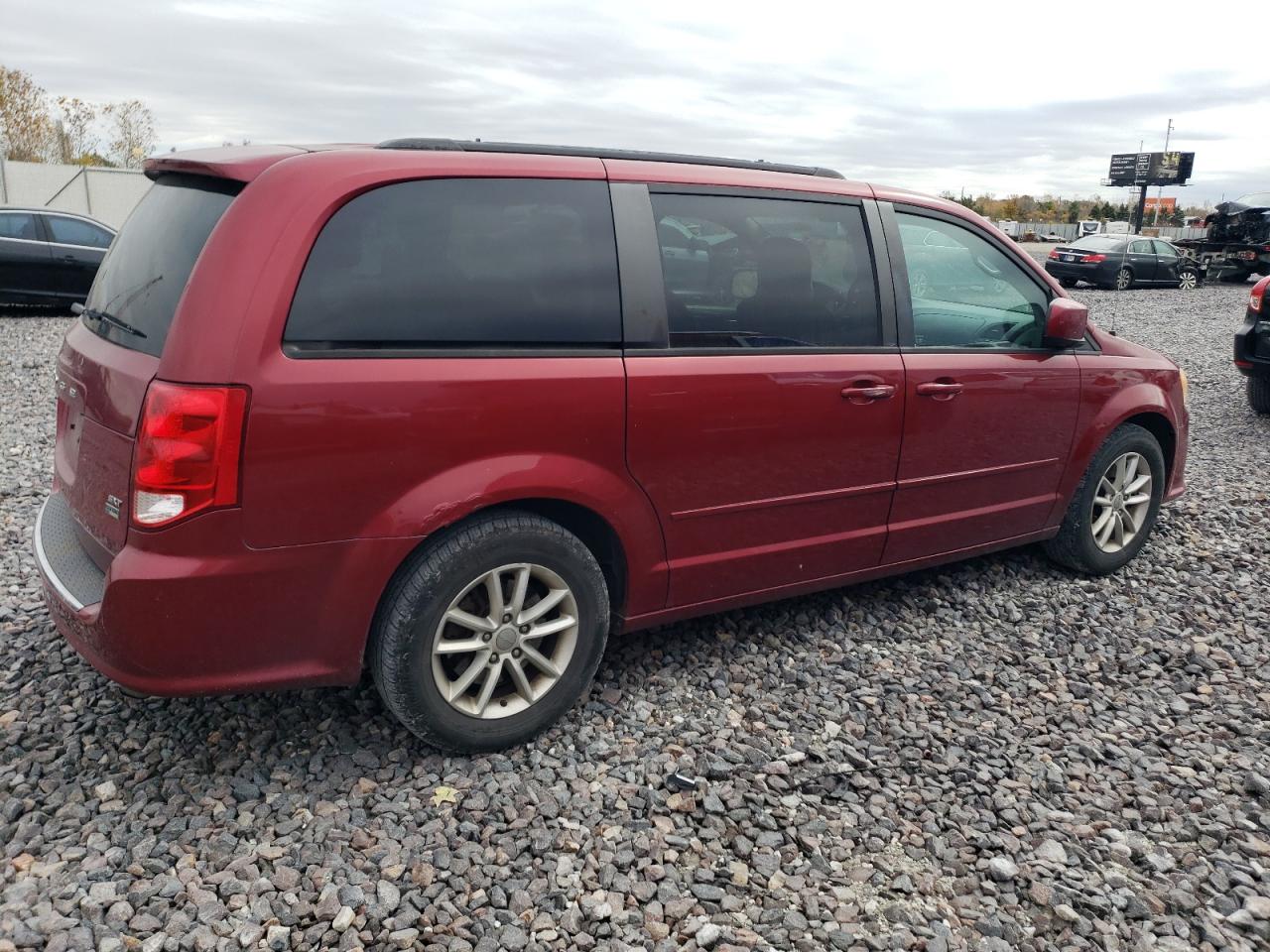 2014 Dodge Grand Caravan Sxt Красный vin: 2C4RDGCG2ER122370