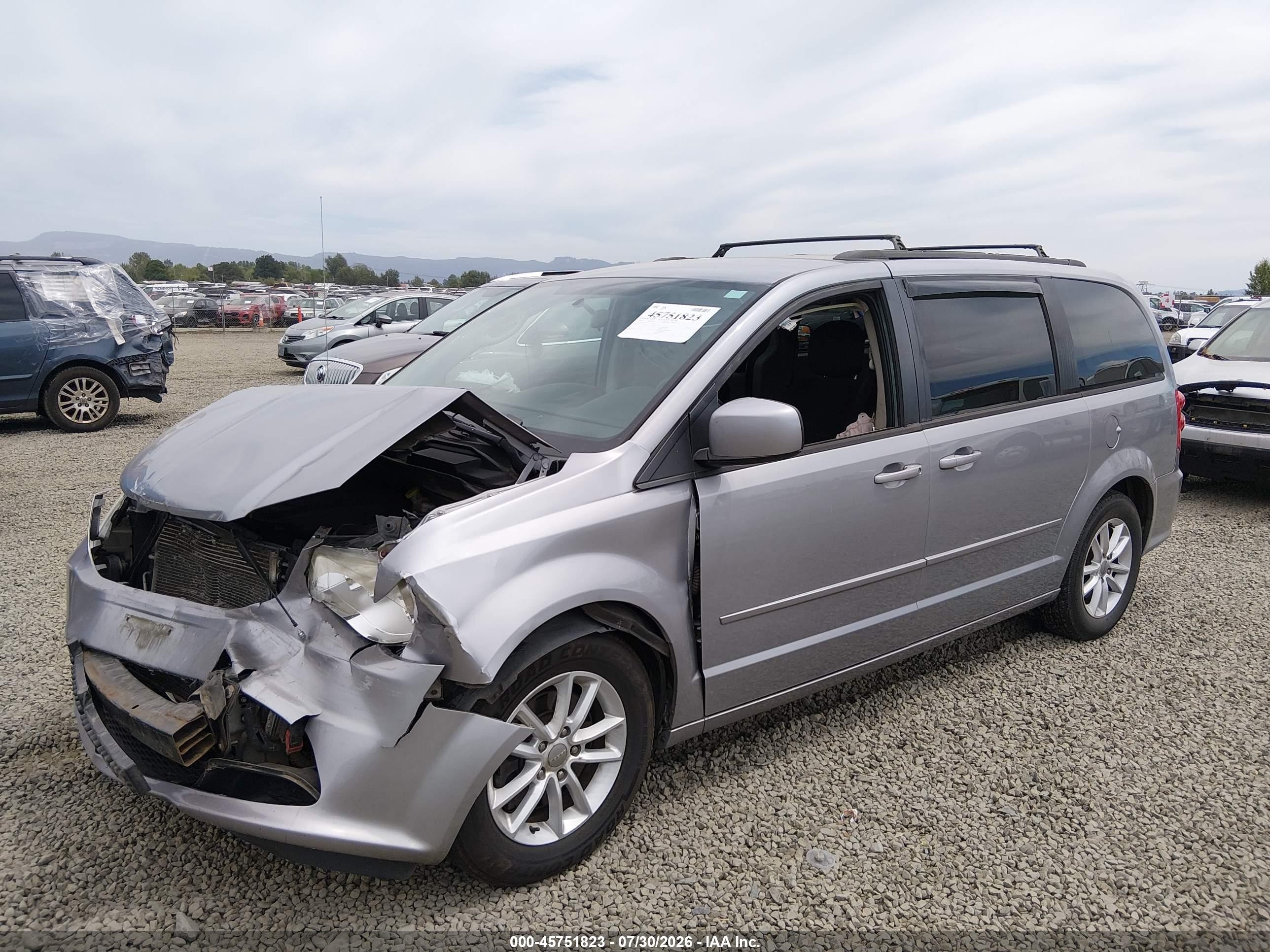 2014 Dodge Grand Caravan Sxt Silver vin: 2C4RDGCG2ER177126