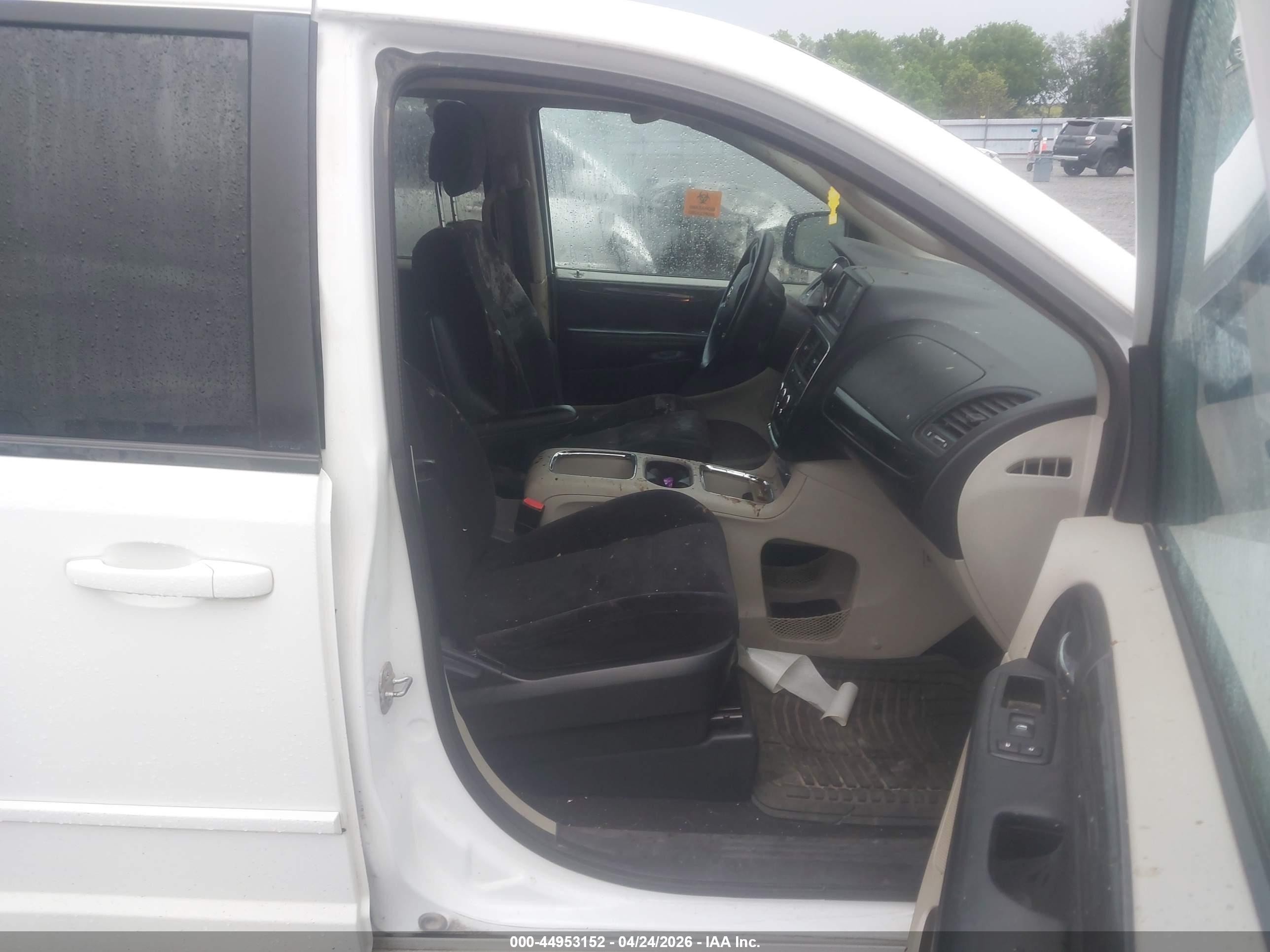 2014 Dodge Grand Caravan Sxt White vin: 2C4RDGCG2ER183878