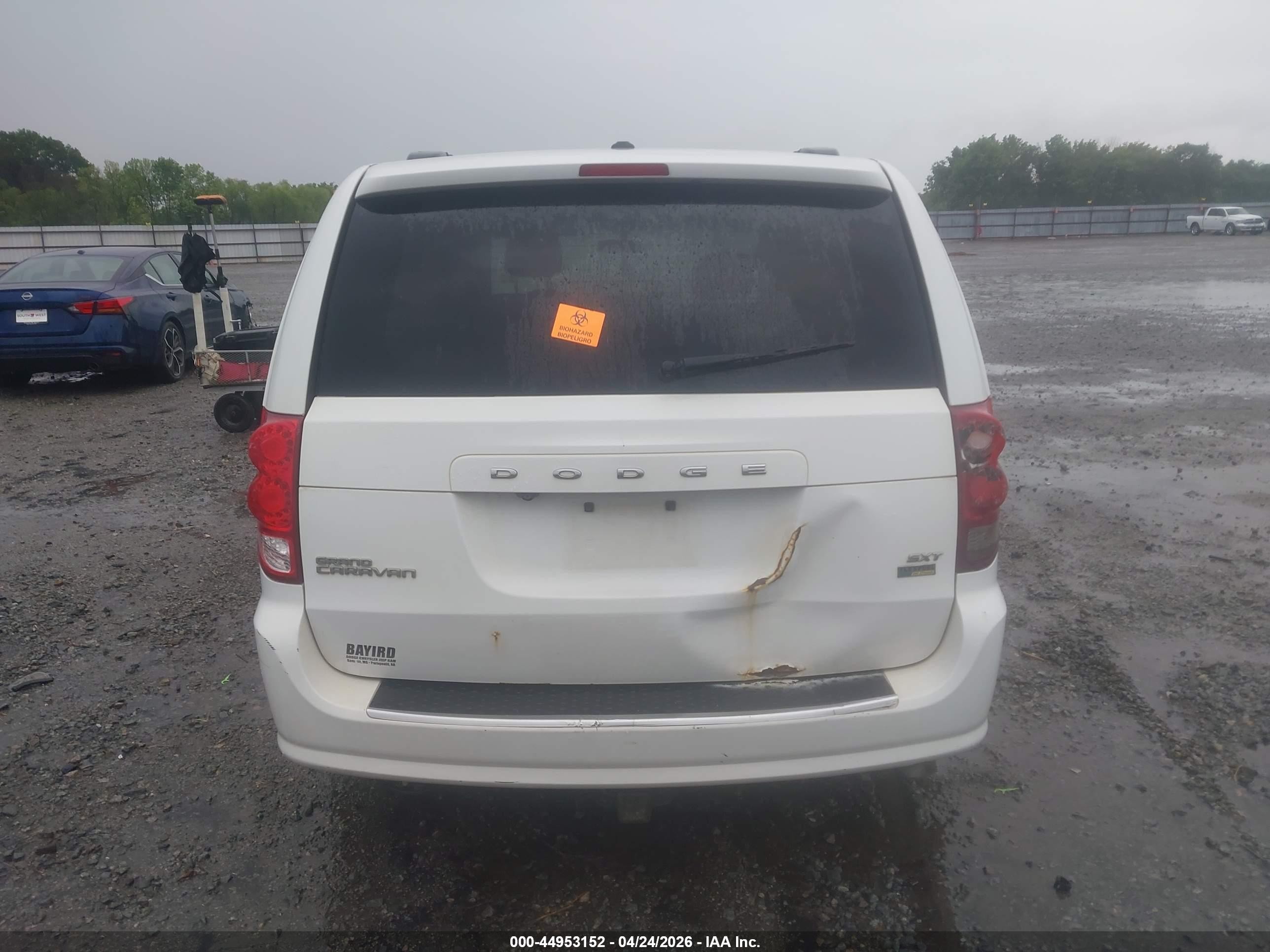 2014 Dodge Grand Caravan Sxt White vin: 2C4RDGCG2ER183878