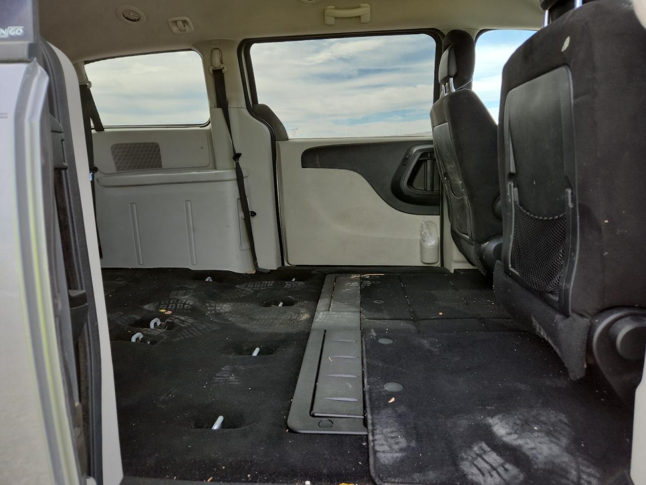 2014 Dodge Grand Caravan Sxt Gray vin: 2C4RDGCG2ER205426