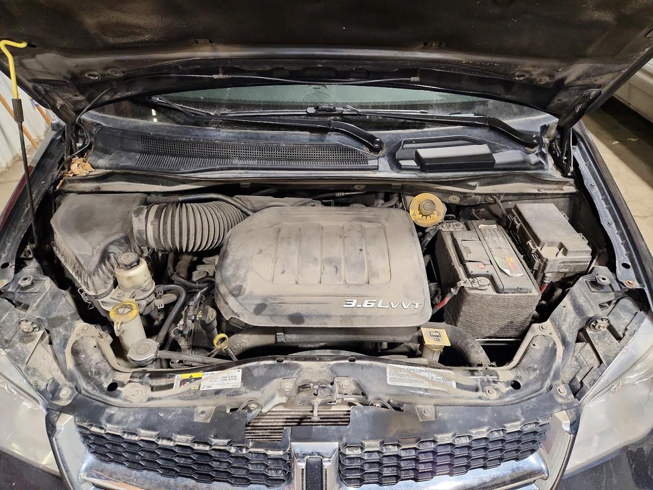 2014 Dodge Grand Caravan Sxt Charcoal vin: 2C4RDGCG2ER340440