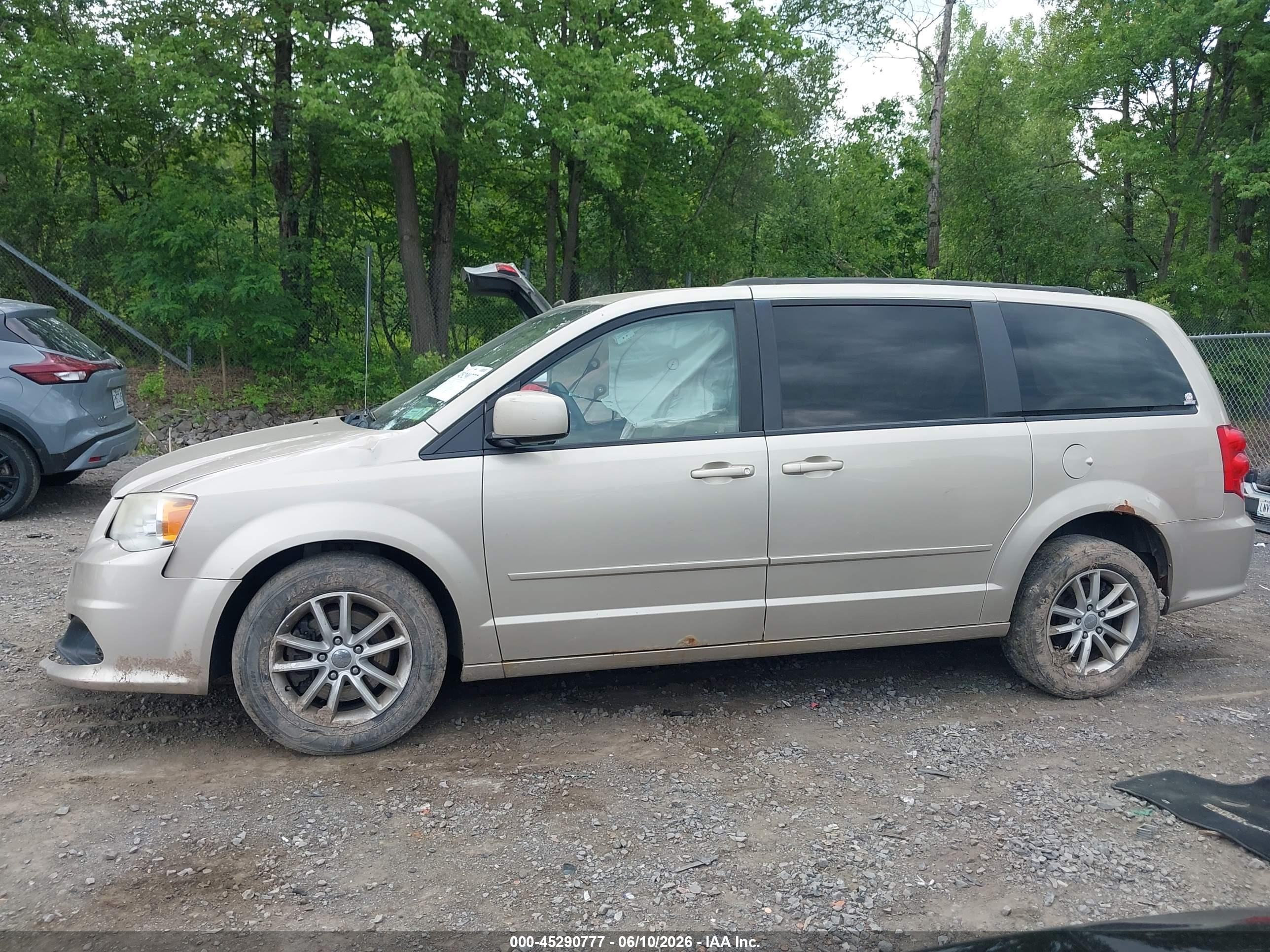 2014 Dodge Grand Caravan Sxt Tan vin: 2C4RDGCG2ER371459