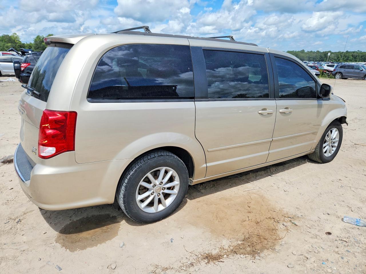 2014 Dodge Grand Caravan Sxt Brown vin: 2C4RDGCG2ER392182