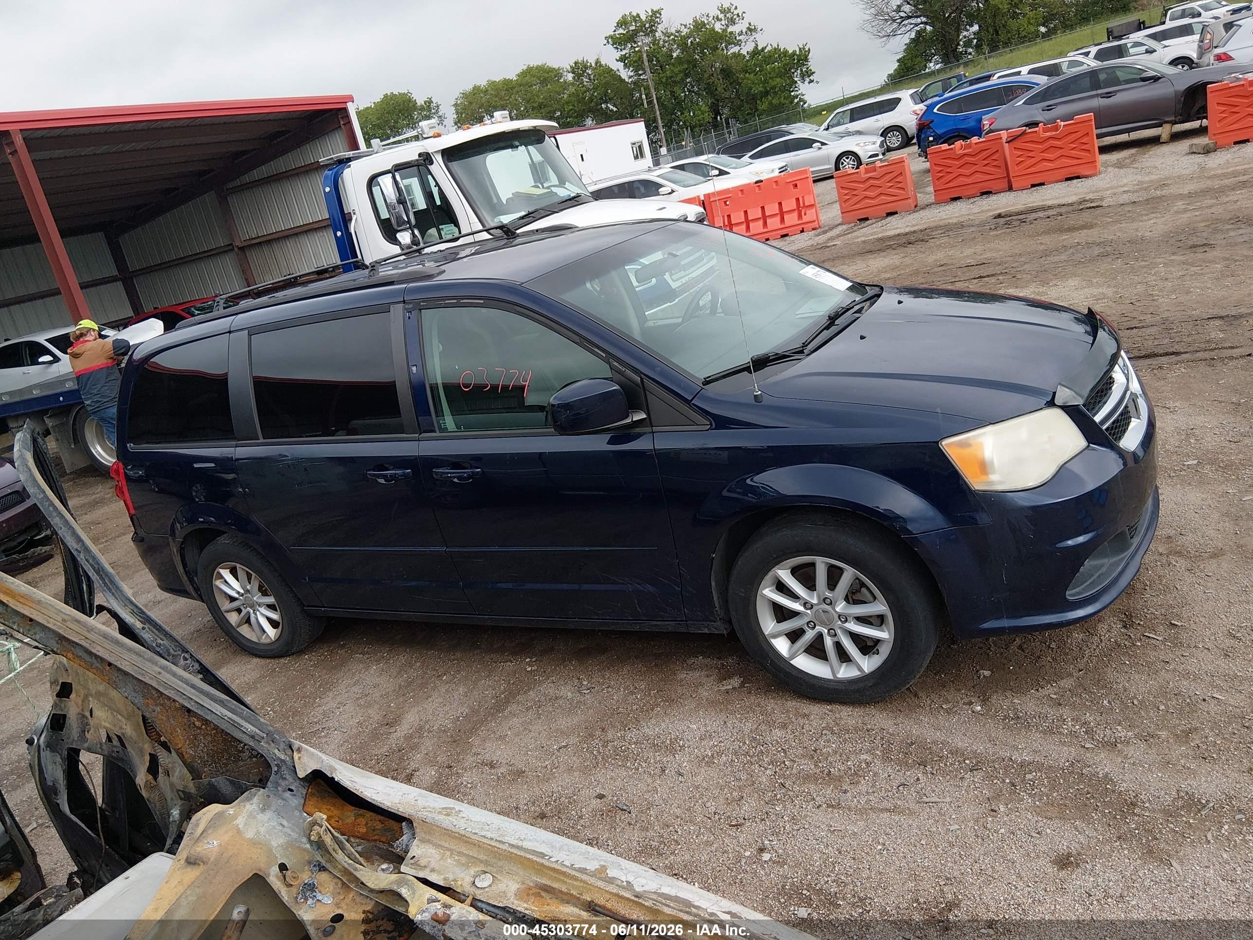 2014 Dodge Grand Caravan Sxt Dark Blue vin: 2C4RDGCG2ER405495