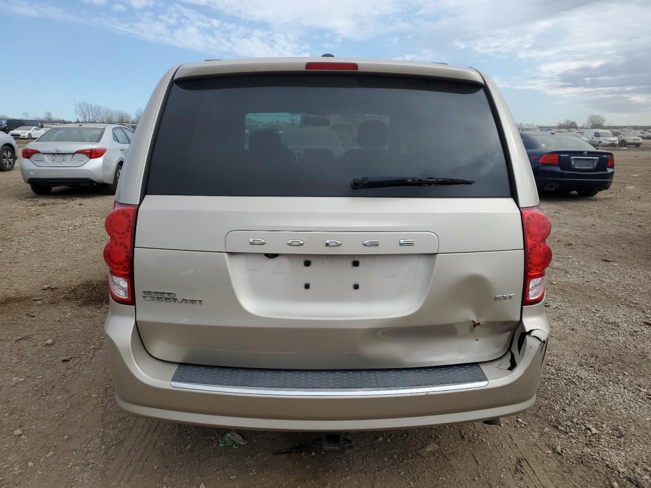 2014 Dodge Grand Caravan Sxt Beige vin: 2C4RDGCG2ER471741