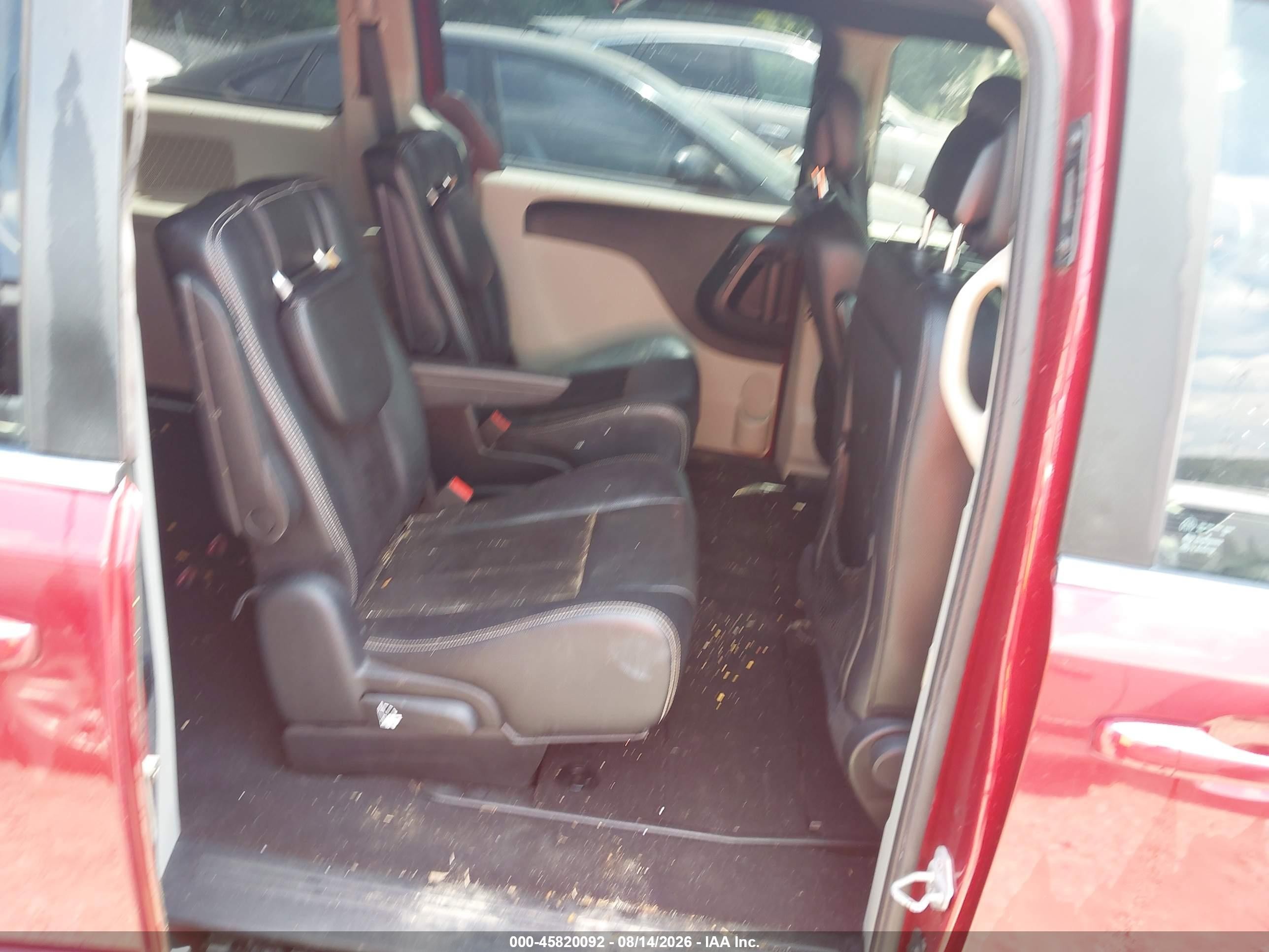 2014 Dodge Grand Caravan Sxt 30th Anniversary Red vin: 2C4RDGCG2ER471934