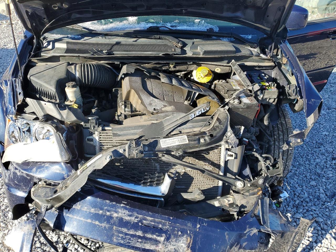 2014 Dodge Grand Caravan Sxt Blue vin: 2C4RDGCG2ER478219
