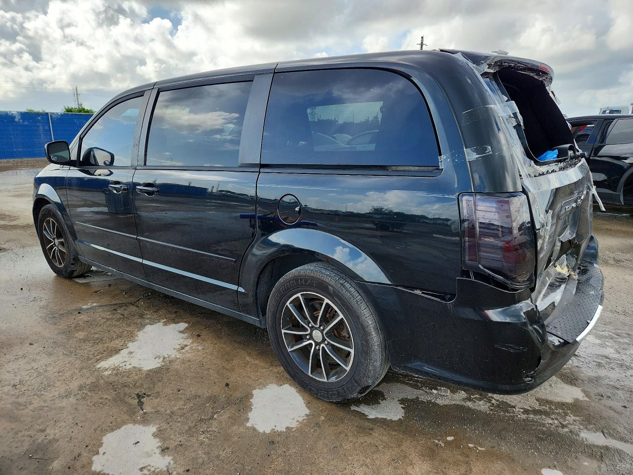 2015 Dodge Grand Caravan Sxt Black vin: 2C4RDGCG2FR531034