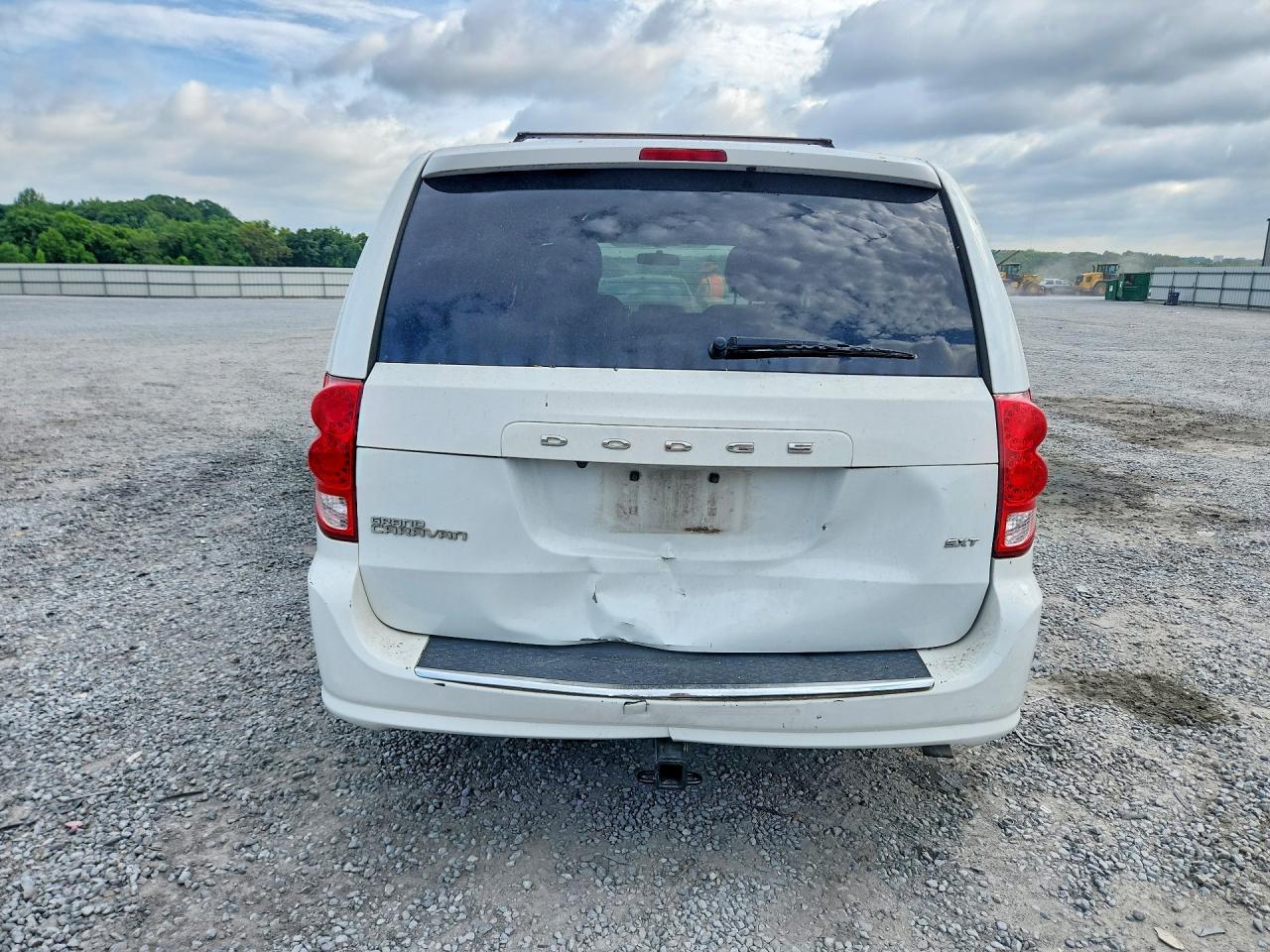 2015 Dodge Grand Caravan Sxt White vin: 2C4RDGCG2FR531051