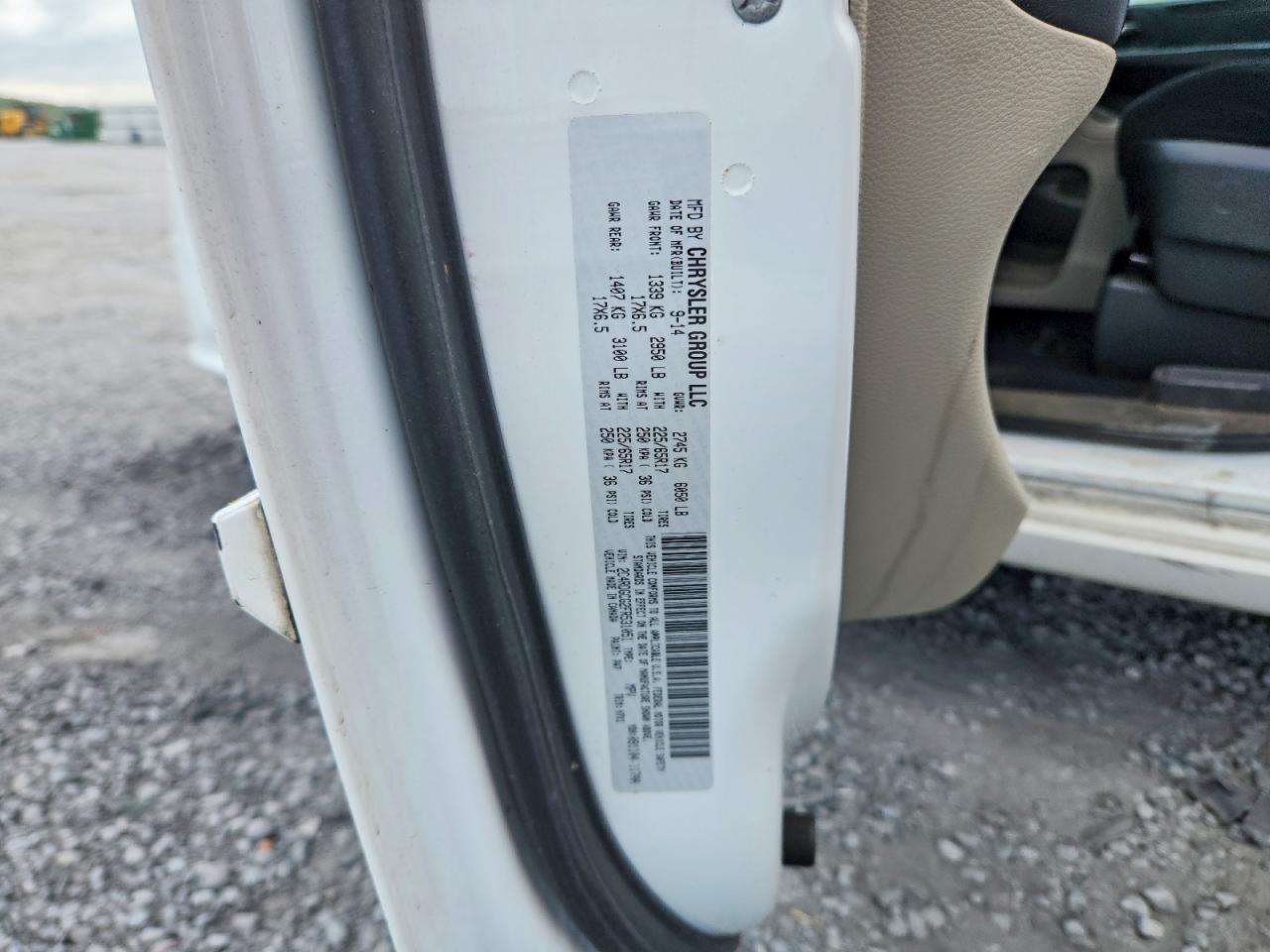 2015 Dodge Grand Caravan Sxt White vin: 2C4RDGCG2FR531051