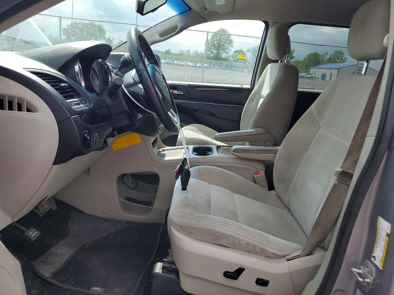 2015 Dodge Grand Caravan Sxt Silver vin: 2C4RDGCG2FR550909