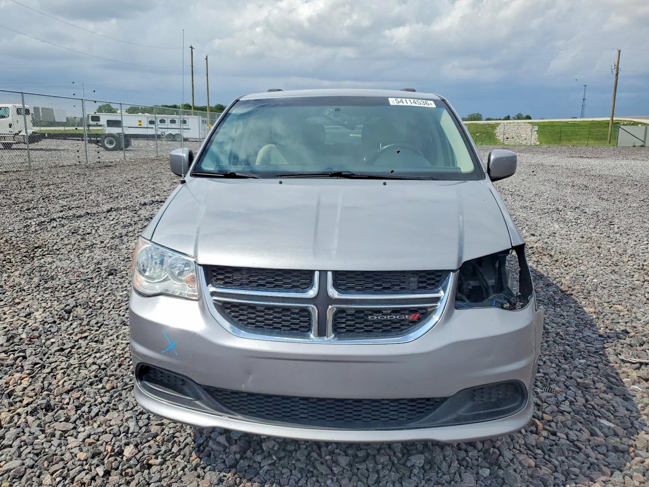 2015 Dodge Grand Caravan Sxt Silver vin: 2C4RDGCG2FR550909