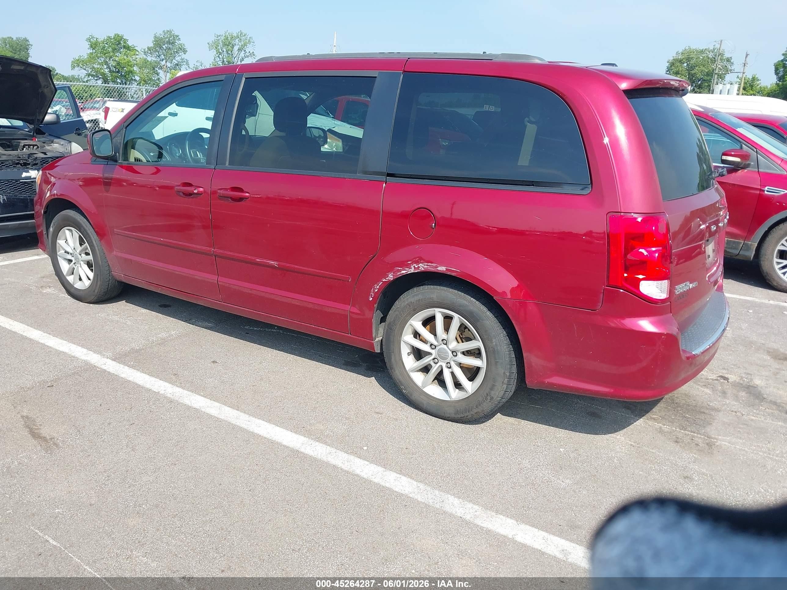 2015 Dodge Grand Caravan Sxt Burgundy vin: 2C4RDGCG2FR569217