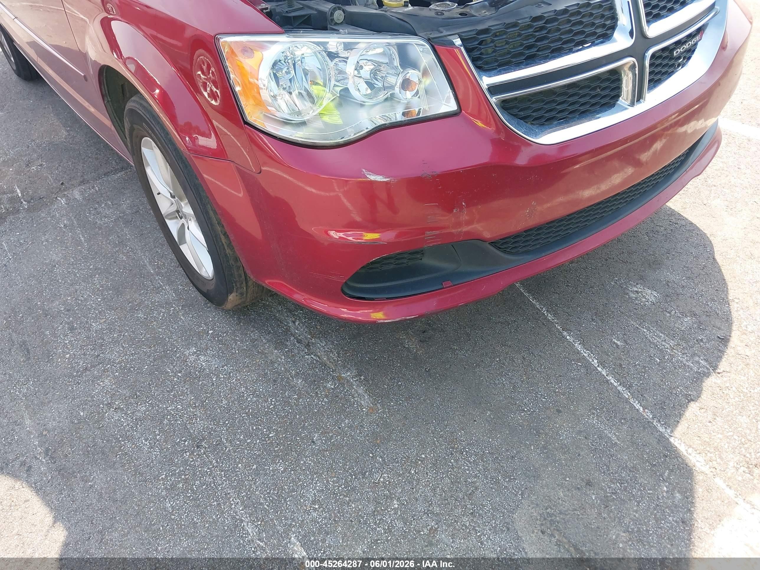 2015 Dodge Grand Caravan Sxt Burgundy vin: 2C4RDGCG2FR569217