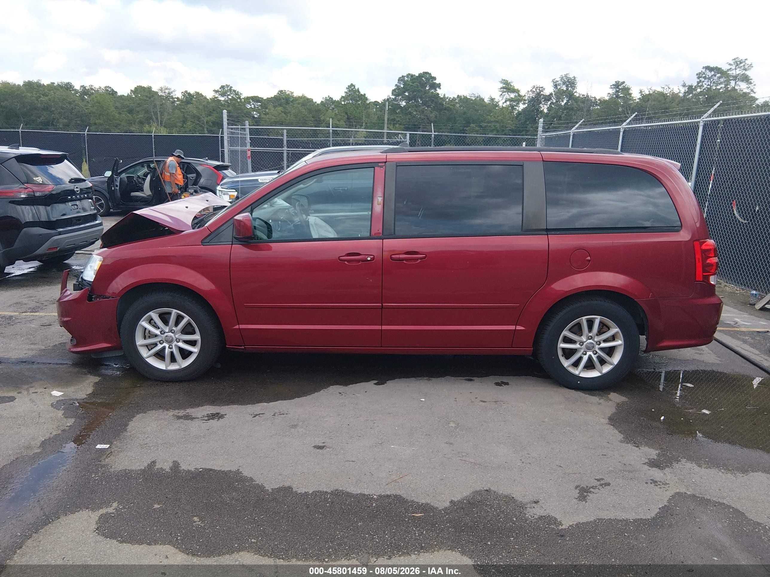 2015 Dodge Grand Caravan Sxt Red vin: 2C4RDGCG2FR712389