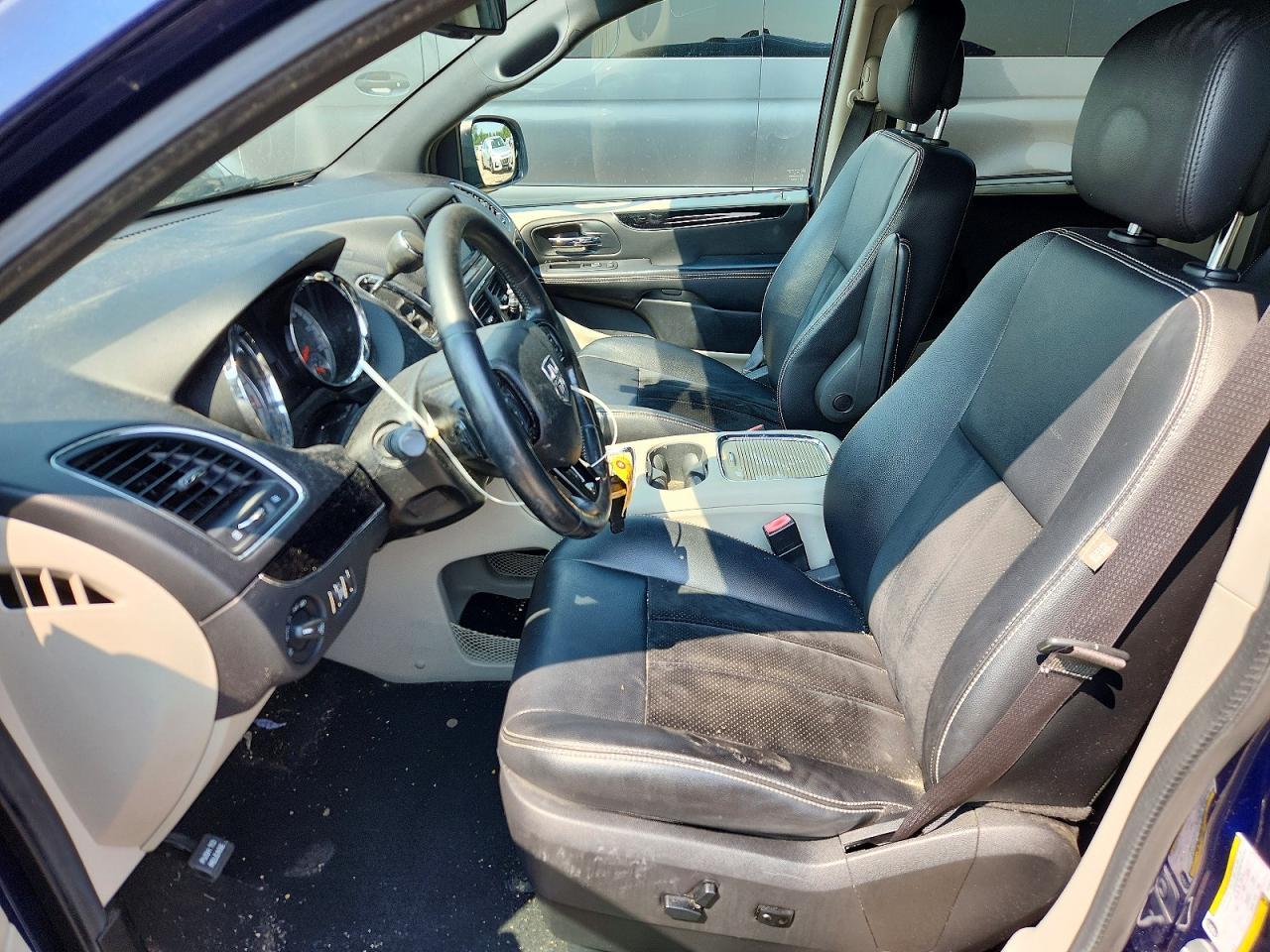 2015 Dodge Grand Caravan Sxt Blue vin: 2C4RDGCG2FR738345